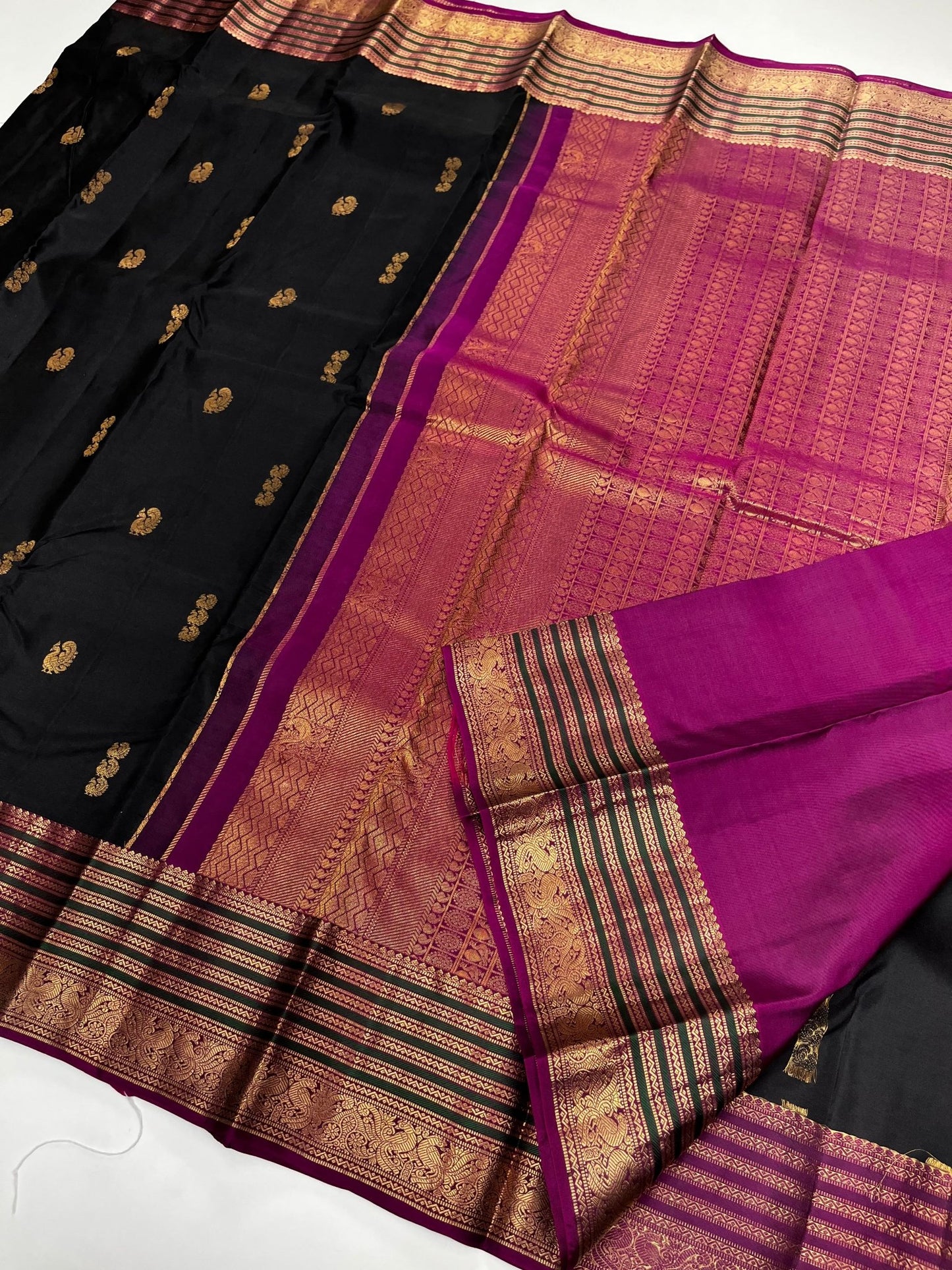 KANCHIPURAM PURE SILK SAREE - B S CHANNABASAPPA & SONS