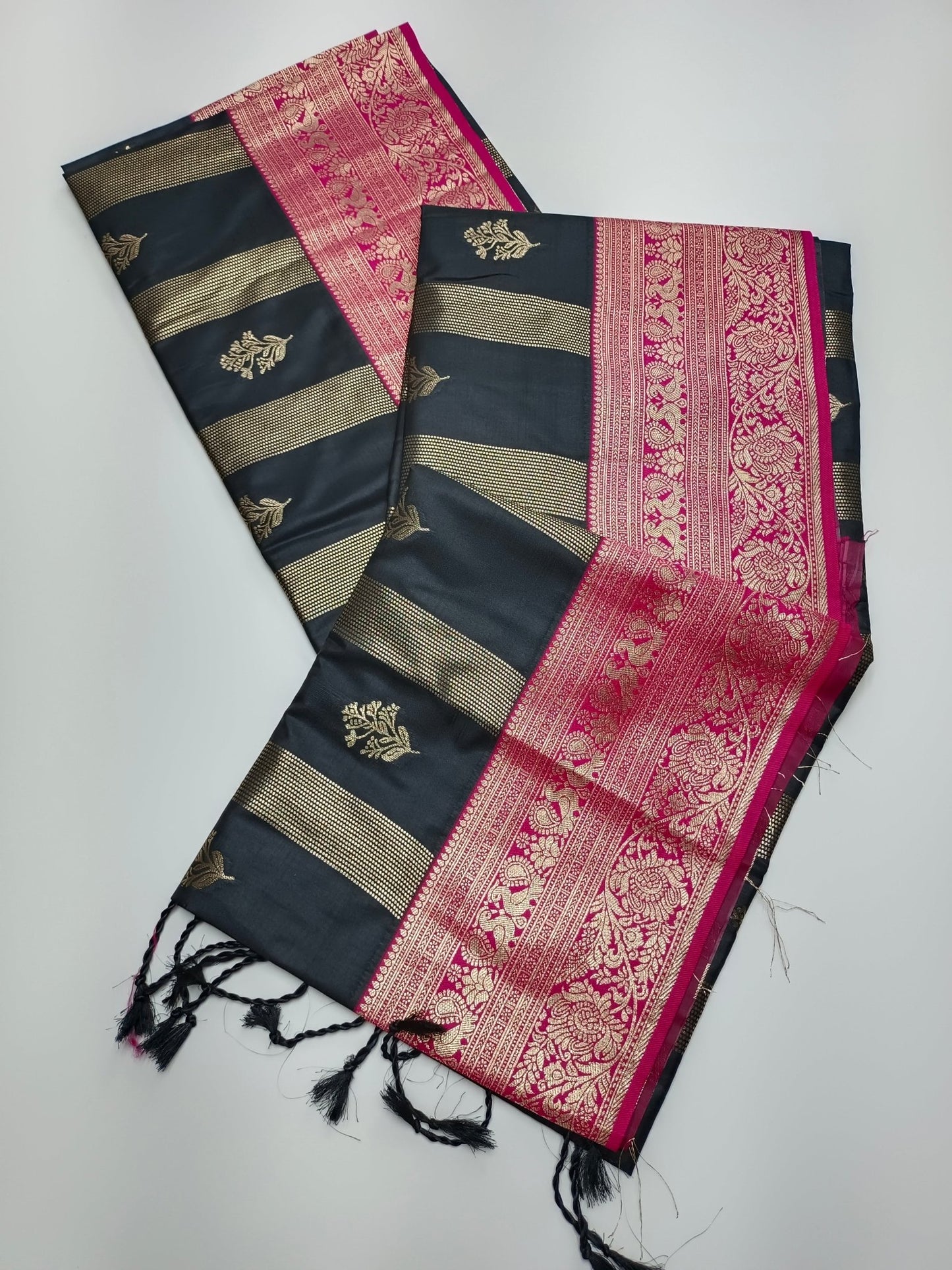 FANCY SOFT SILK SAREE - B S CHANNABASAPPA & SONS