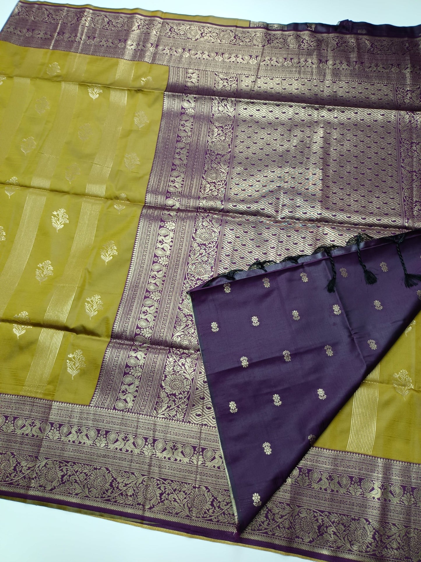 FANCY SOFT SILK SAREE - B S CHANNABASAPPA & SONS