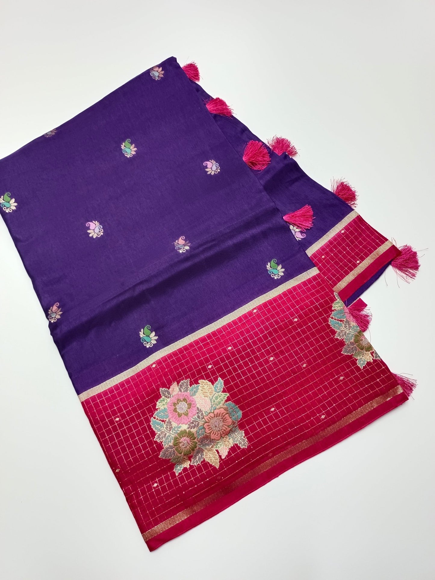 FANCY SEMI CREPE SILK SAREE - B S CHANNABASAPPA & SONS
