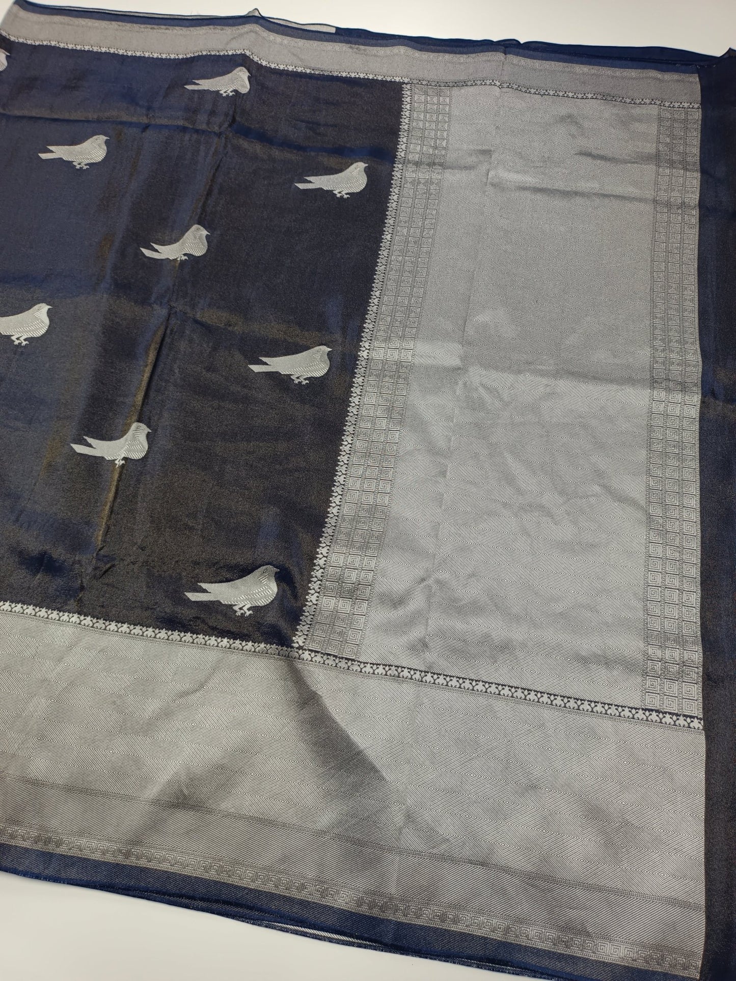 FANCY TISSUE SAREE - B S CHANNABASAPPA & SONS