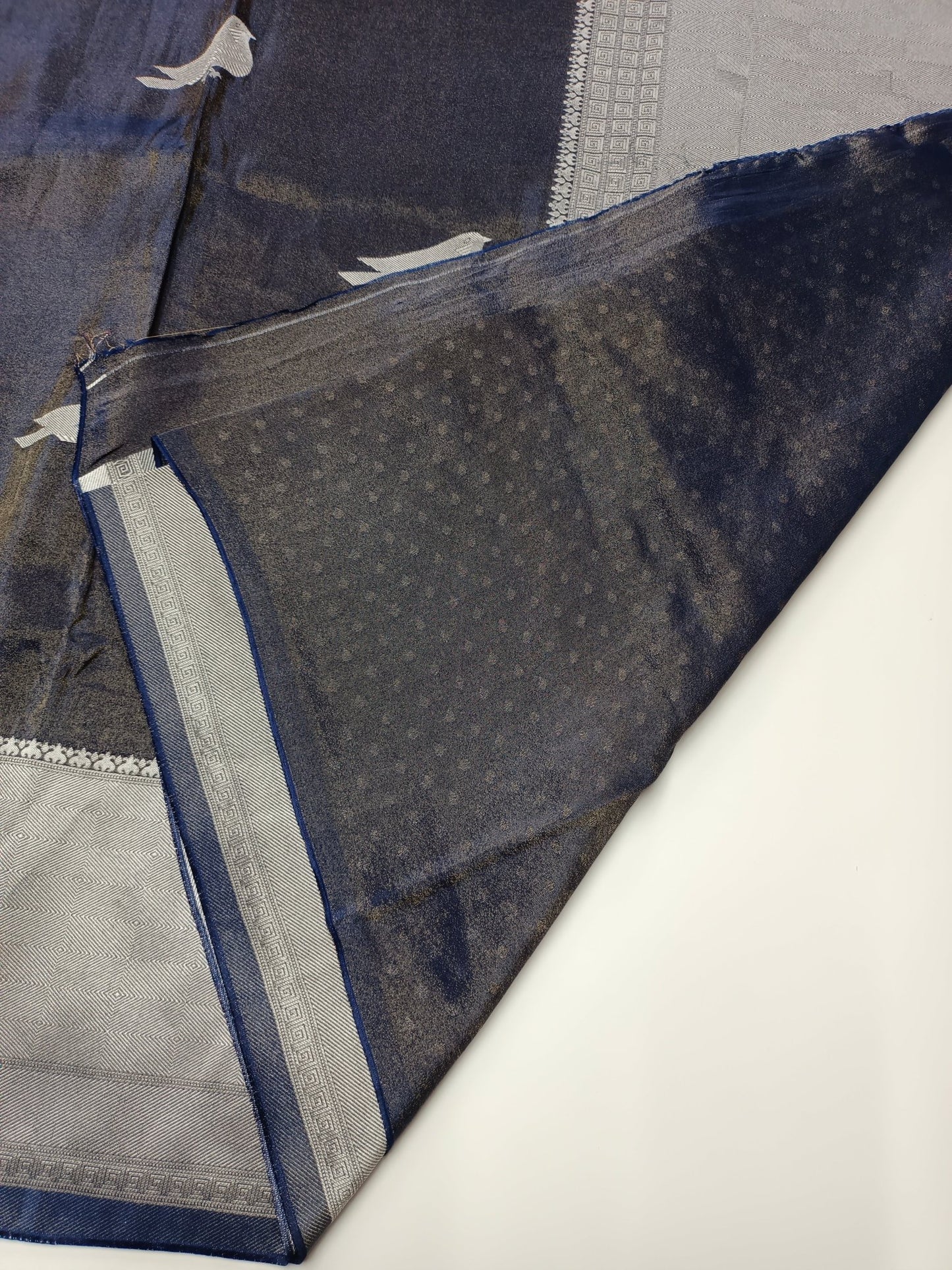 FANCY TISSUE SAREE - B S CHANNABASAPPA & SONS