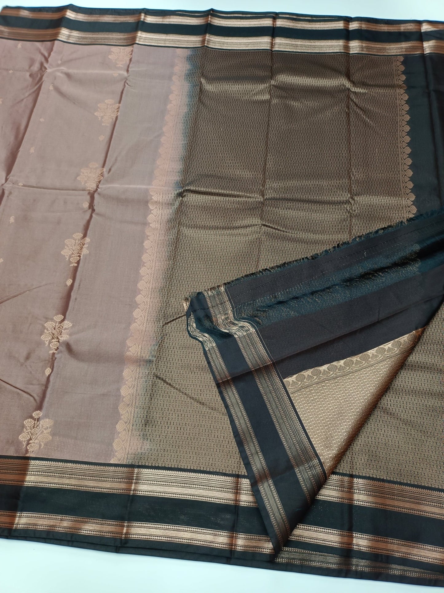 SOFT COTTON SILK SAREE - B S CHANNABASAPPA & SONS