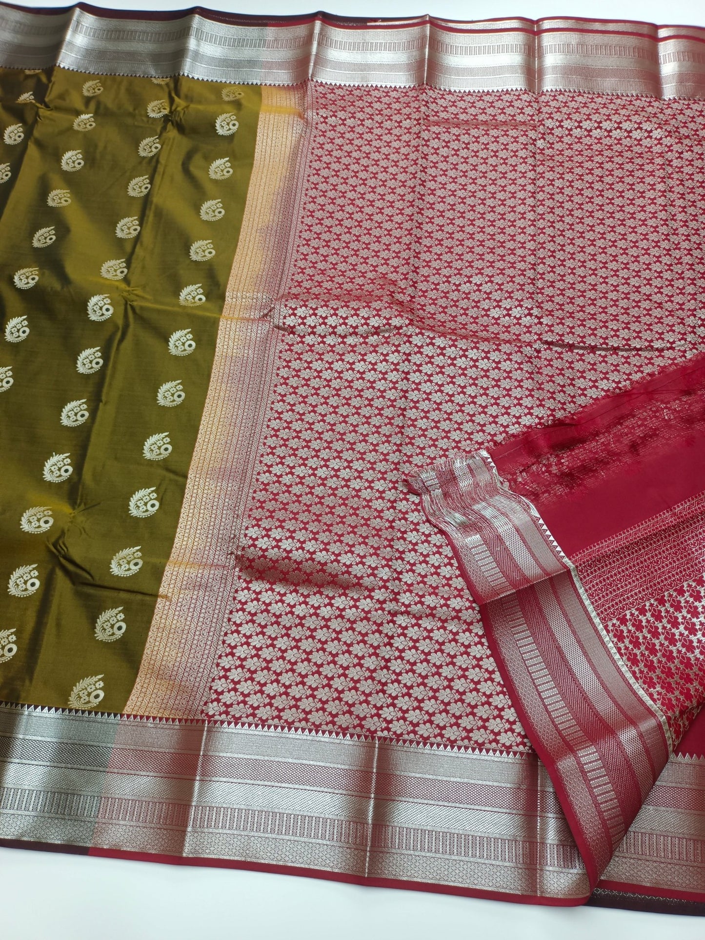 ART SILK SAREE - B S CHANNABASAPPA & SONS