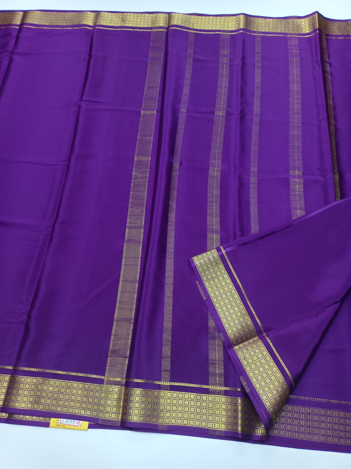 PURE CREPE SILK SAREE - B S CHANNABASAPPA & SONS