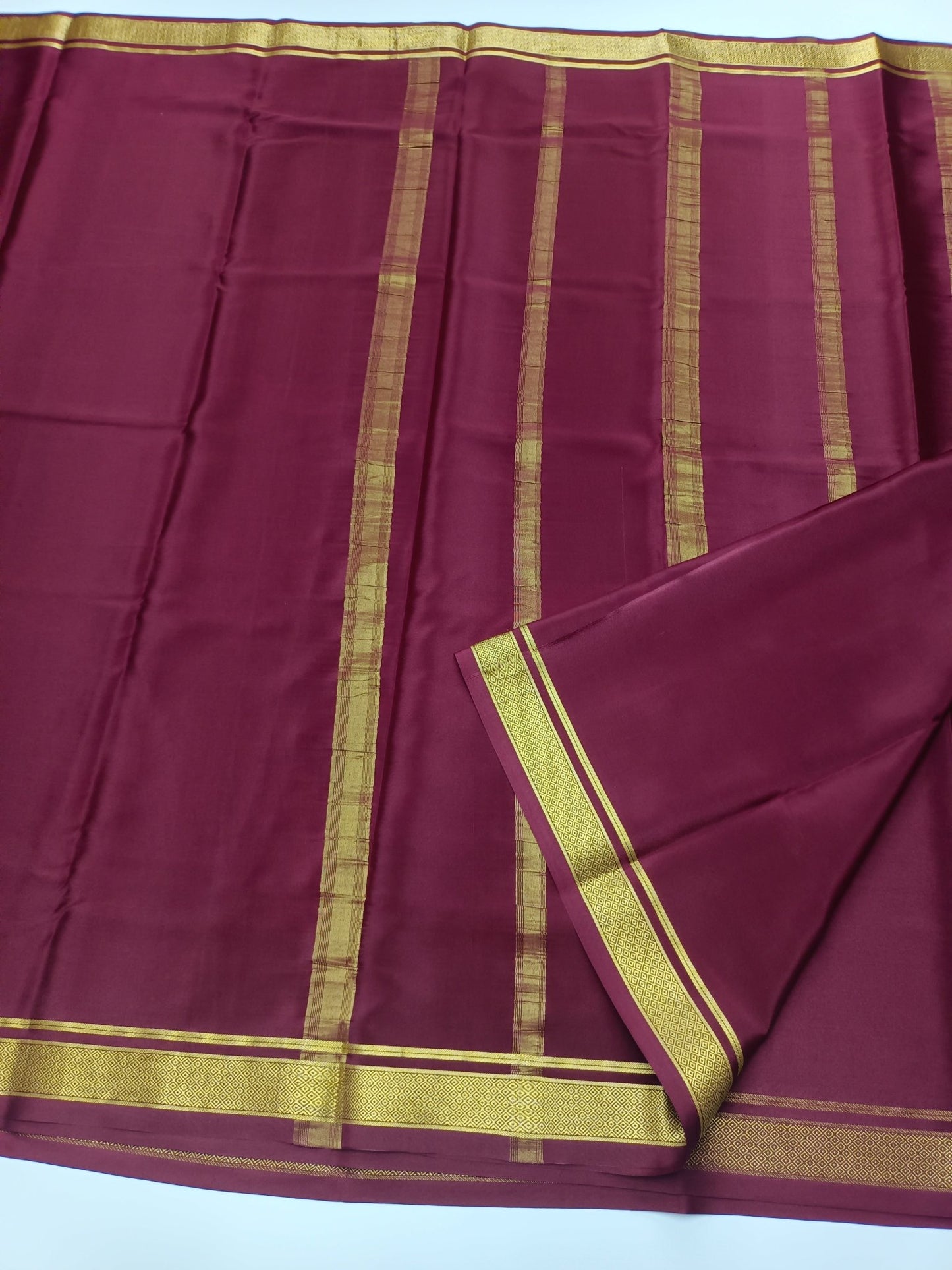 PURE CREPE SILK SAREE - B S CHANNABASAPPA & SONS