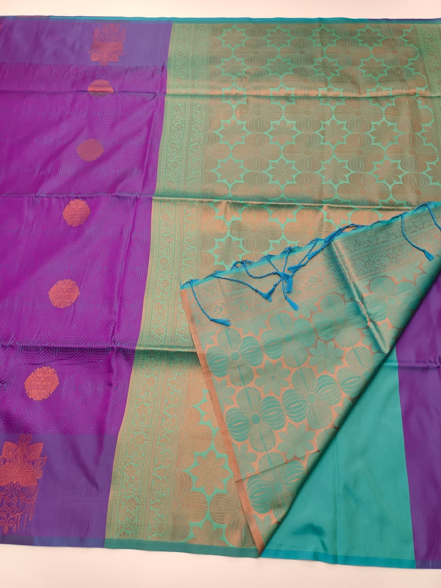 SOFT ART SILK SAREE - B S CHANNABASAPPA & SONS
