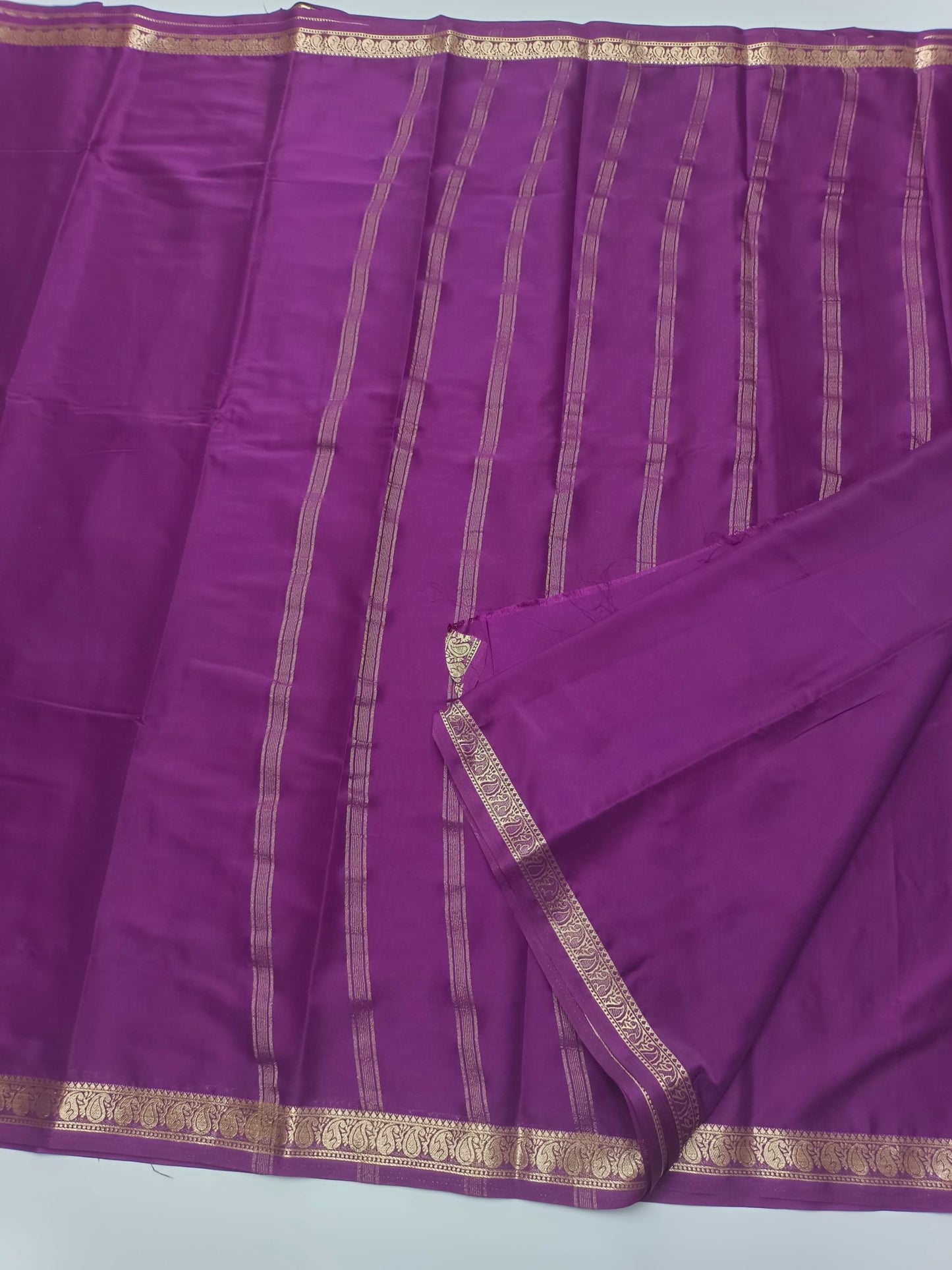 ART CREPE SILK SAREE - B S CHANNABASAPPA & SONS