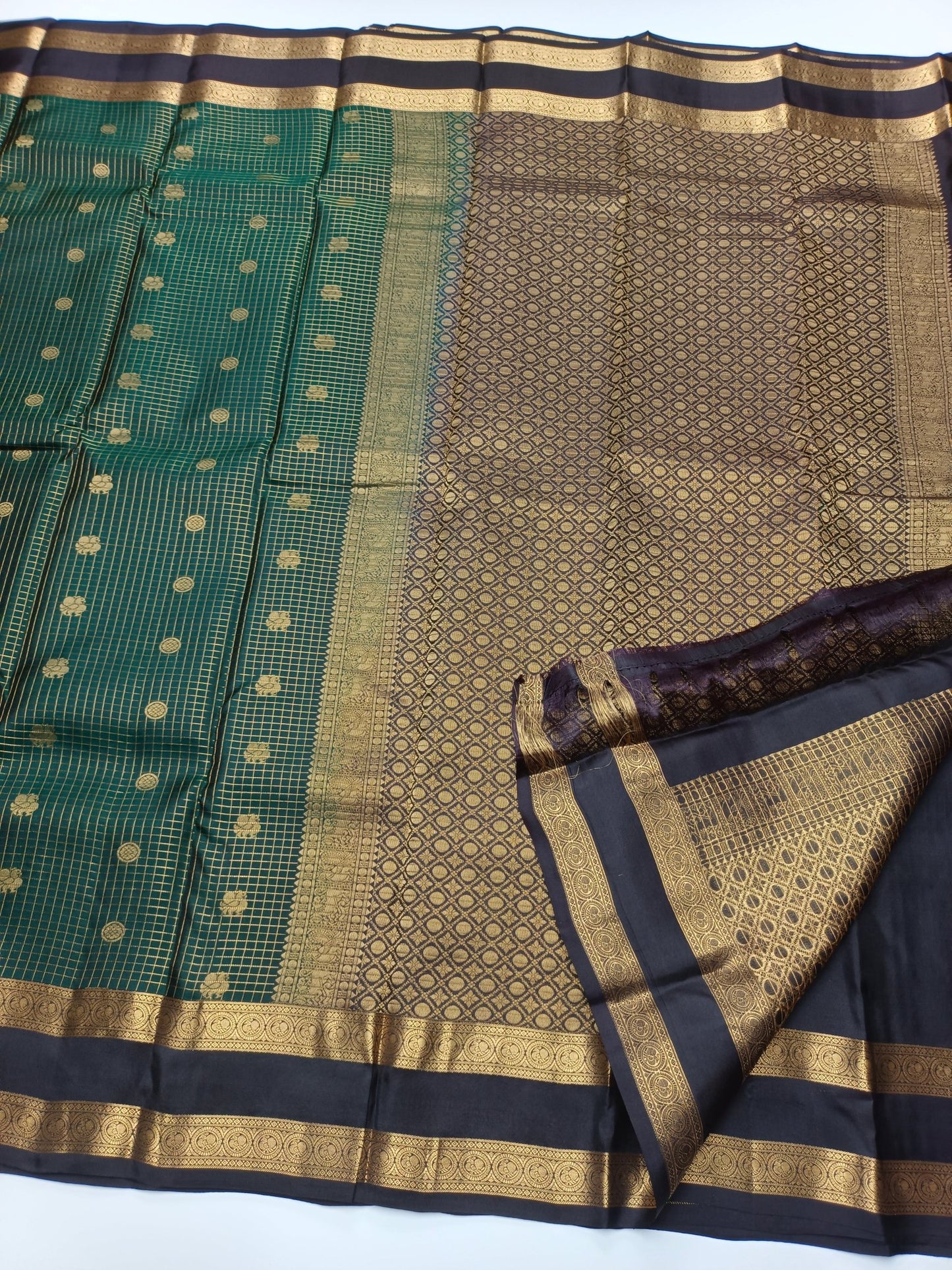 KANCHIPURAM PURE SILK SAREE - B S CHANNABASAPPA & SONS