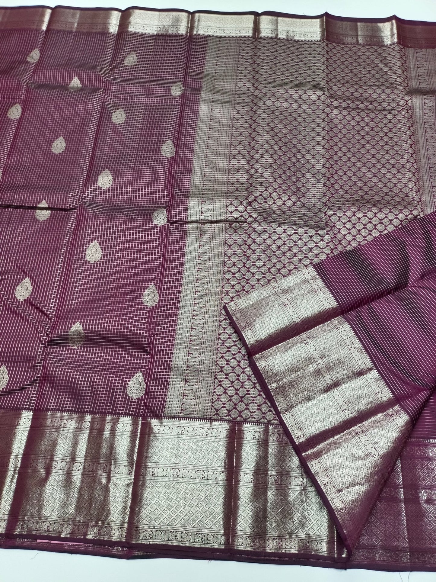 KANCHIPURAM PURE SILK SAREE - B S CHANNABASAPPA & SONS