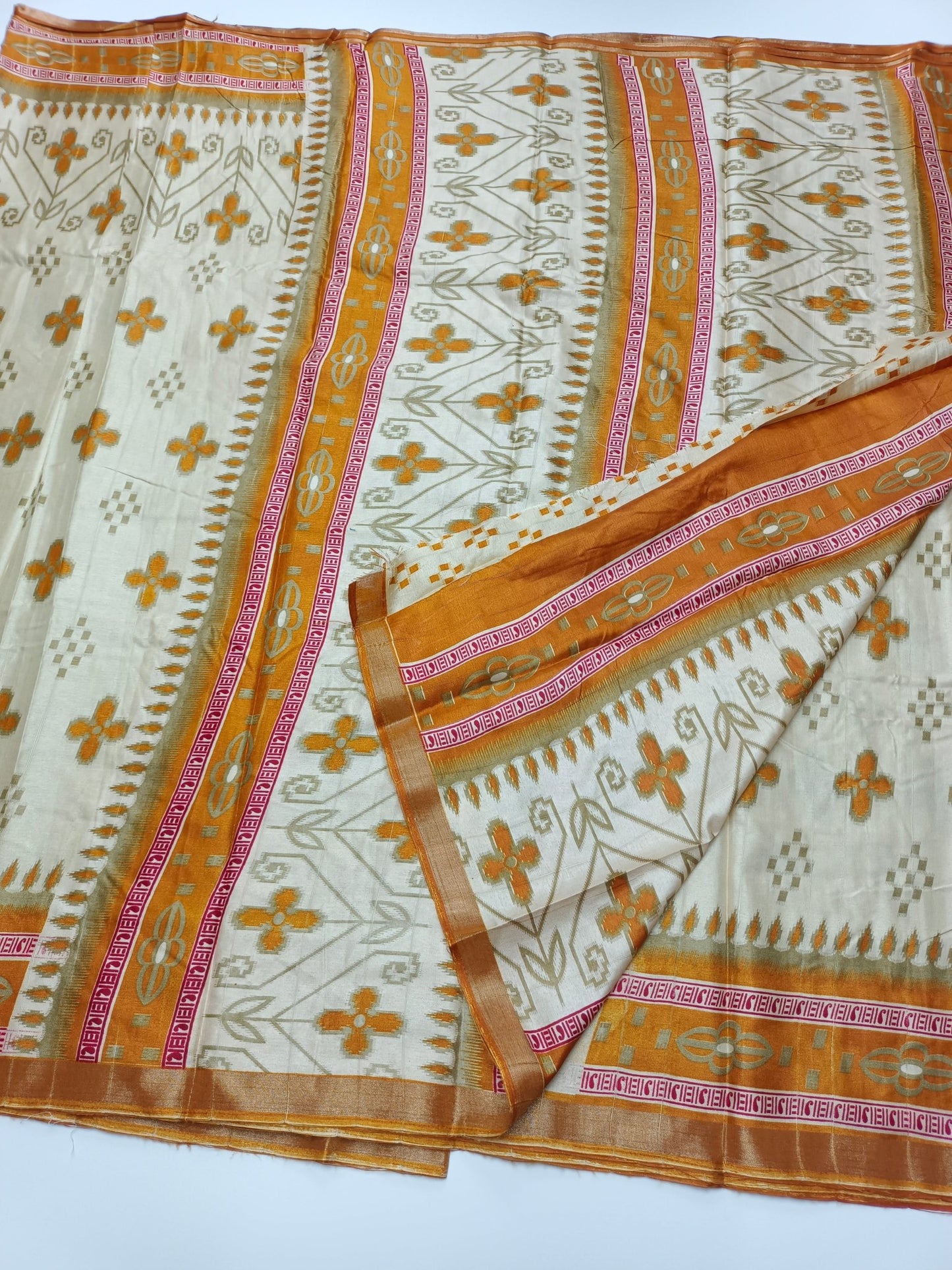 FANCY DOLA SILK SAREE - B S CHANNABASAPPA & SONS