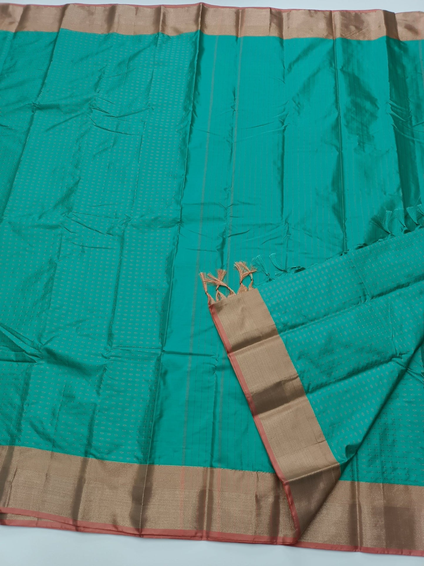 ARANI ART SILK SAREE - B S CHANNABASAPPA & SONS