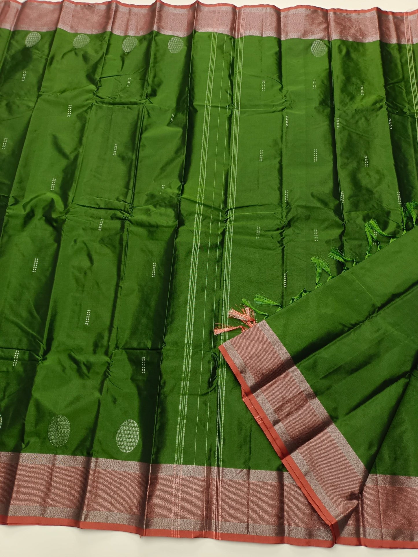 ARANI ART SILK SAREE - B S CHANNABASAPPA & SONS