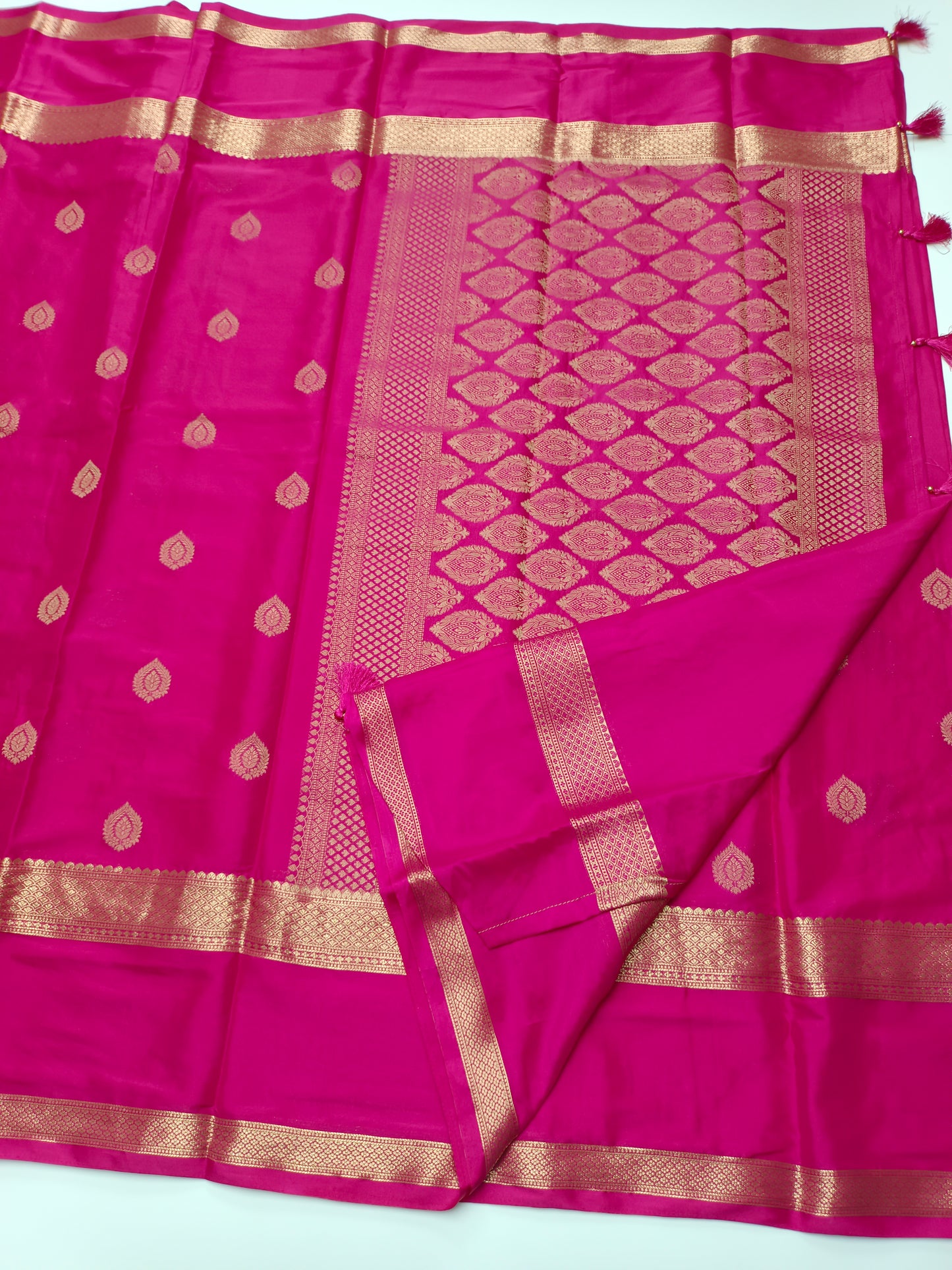 SEMI CREPE SILK SAREE