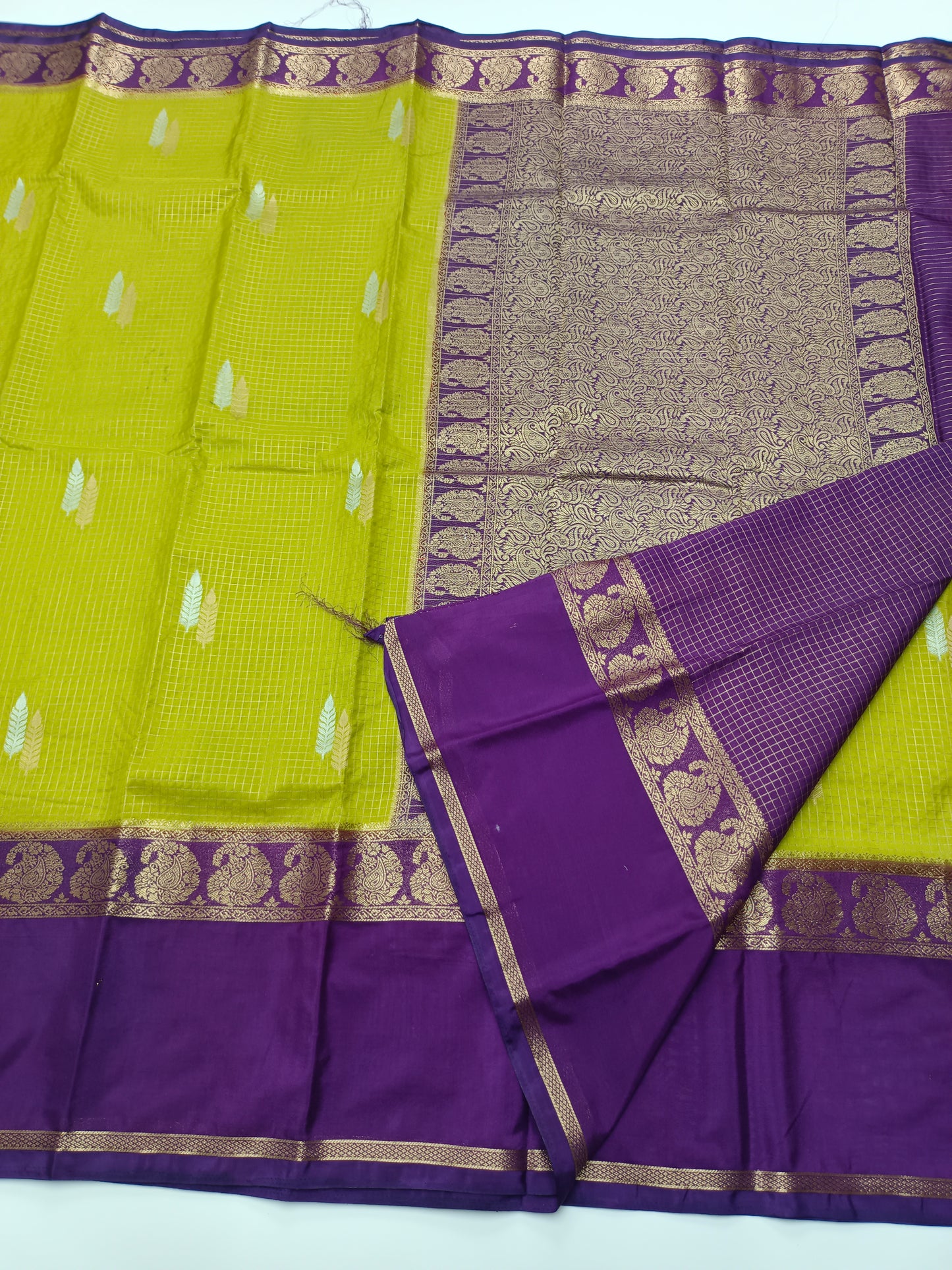 SEMI CREPE SAREE