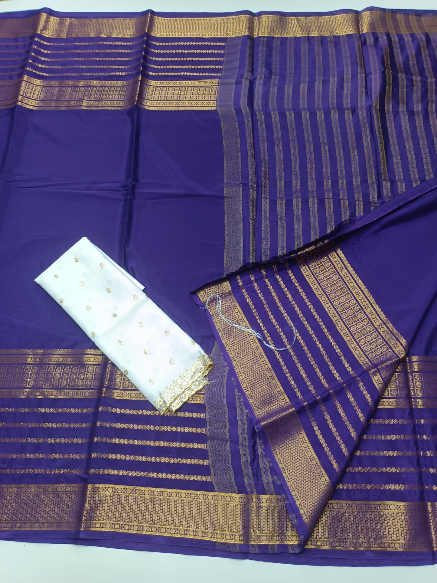 SEMI CREPE SILK SAREE - B S CHANNABASAPPA & SONS