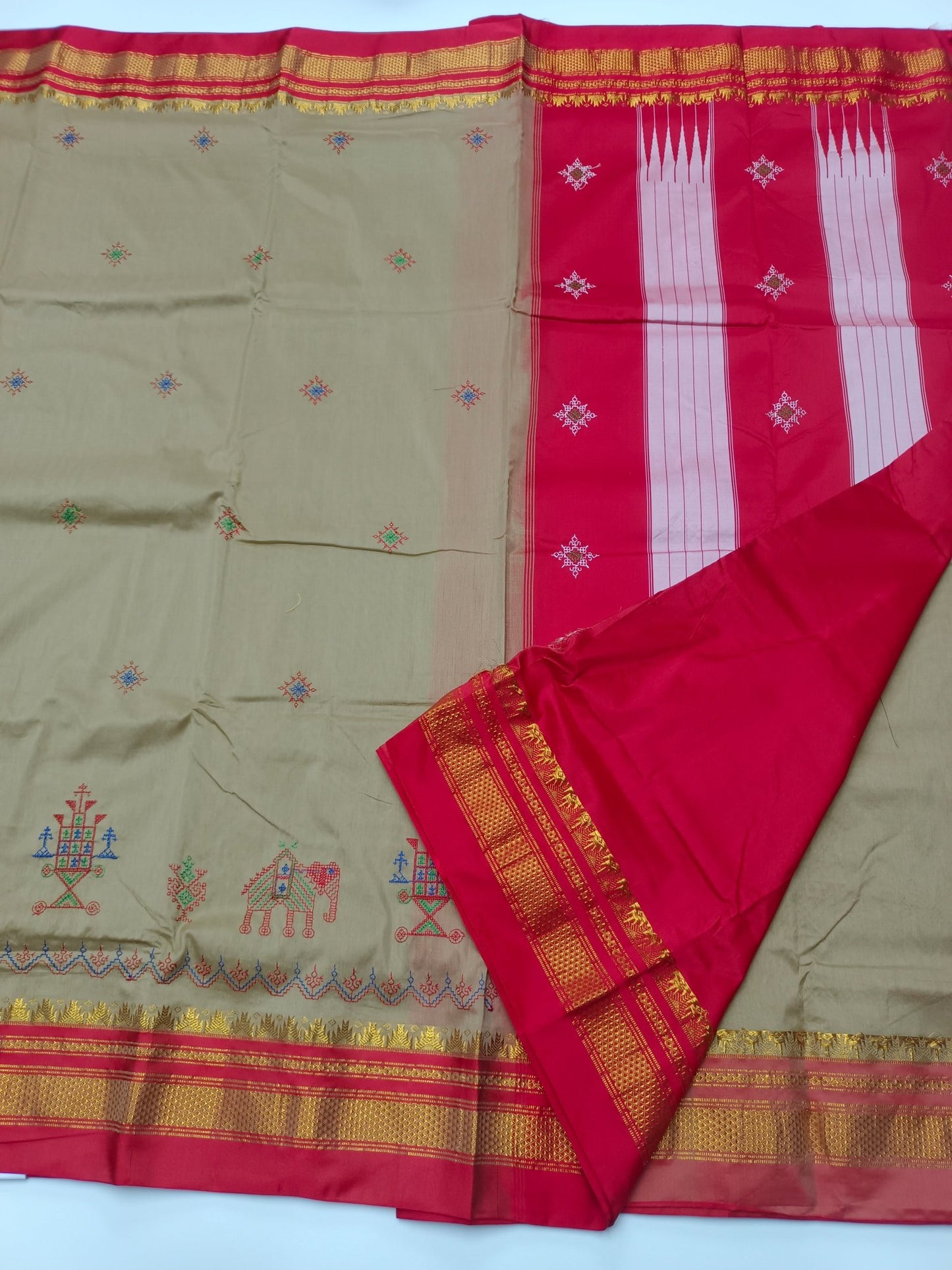 FANCY ILKAL COTTON SAREE - B S CHANNABASAPPA & SONS