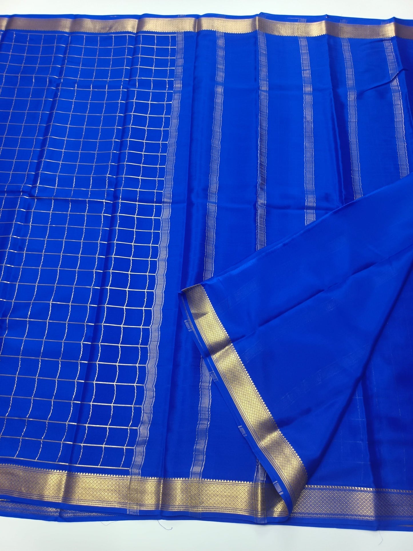 PURE CREPE SILK SAREE - B S CHANNABASAPPA & SONS