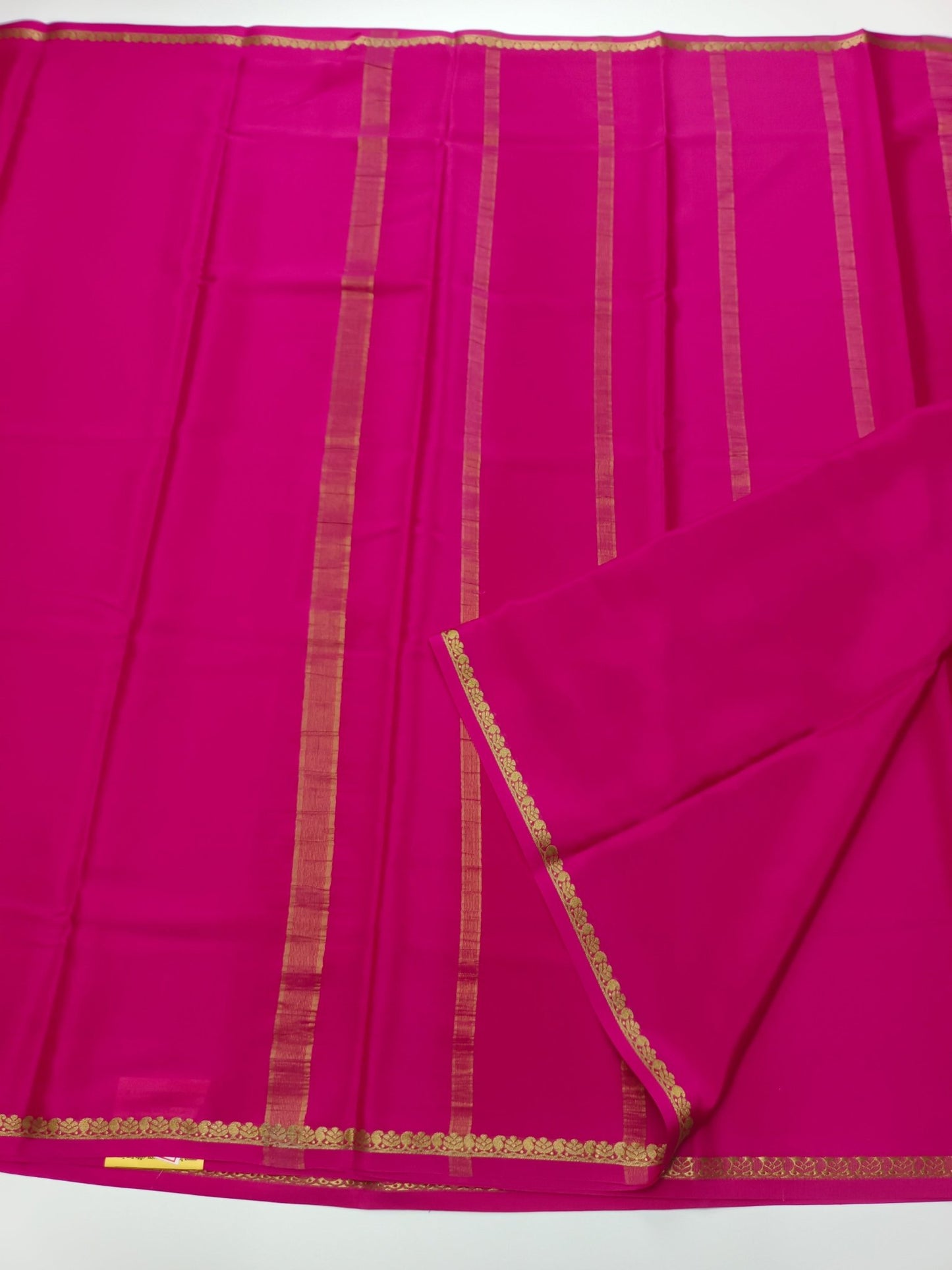 PURE CREPE SILK SAREE - B S CHANNABASAPPA & SONS