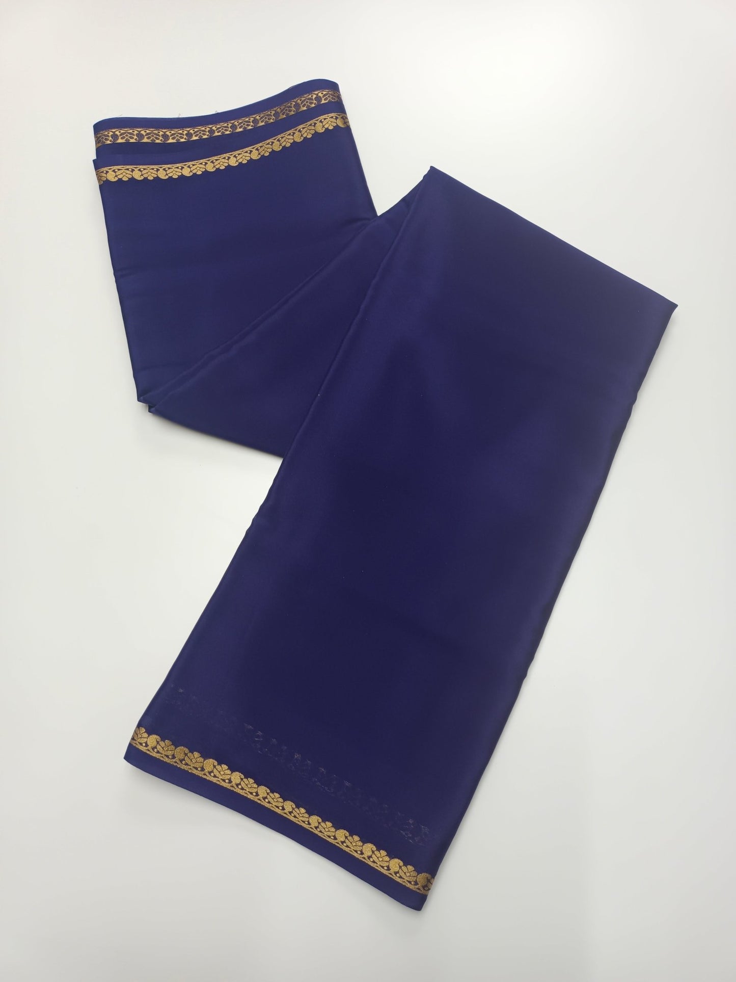 PURE CREPE SILK SAREE - B S CHANNABASAPPA & SONS