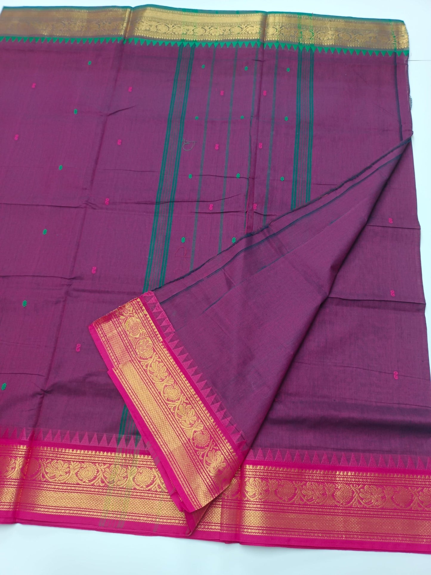 HANDLOOM BASED 9 YARD COTTON SAREE - B S CHANNABASAPPA & SONS