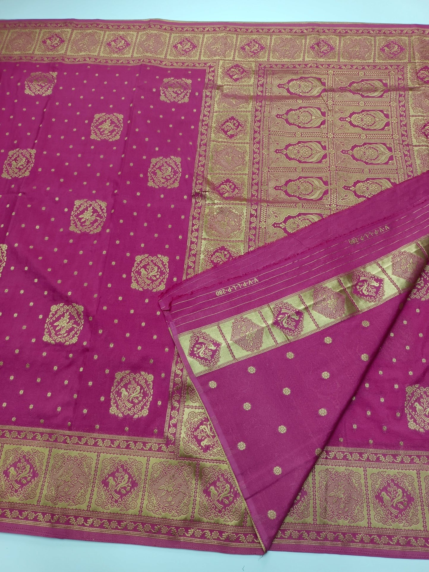 ART CREPE SAREE - B S CHANNABASAPPA & SONS
