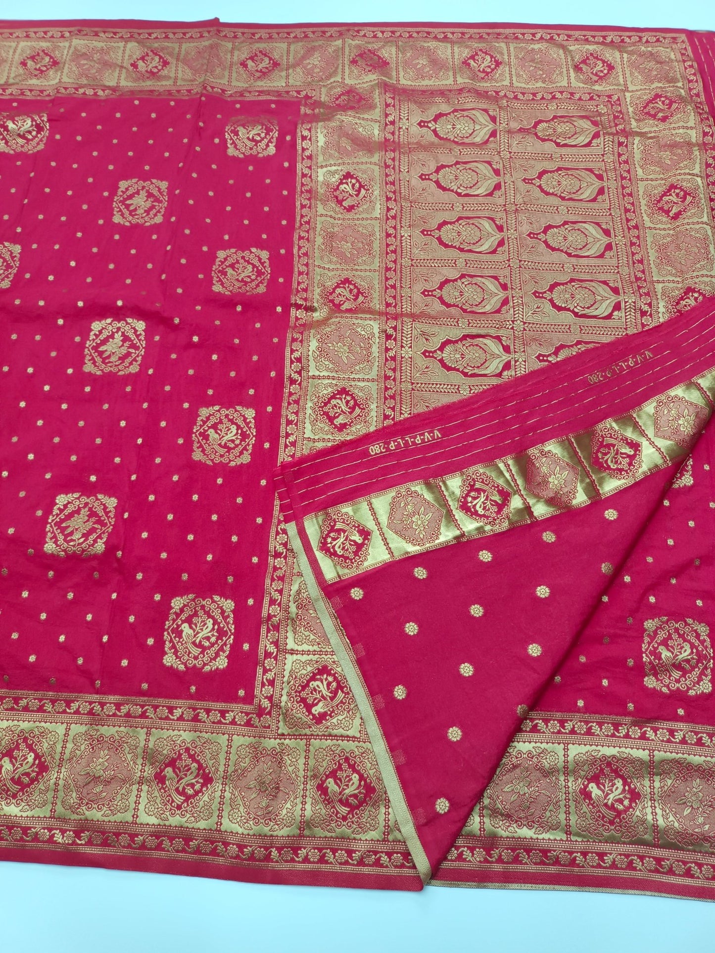 ART CREPE SAREE - B S CHANNABASAPPA & SONS