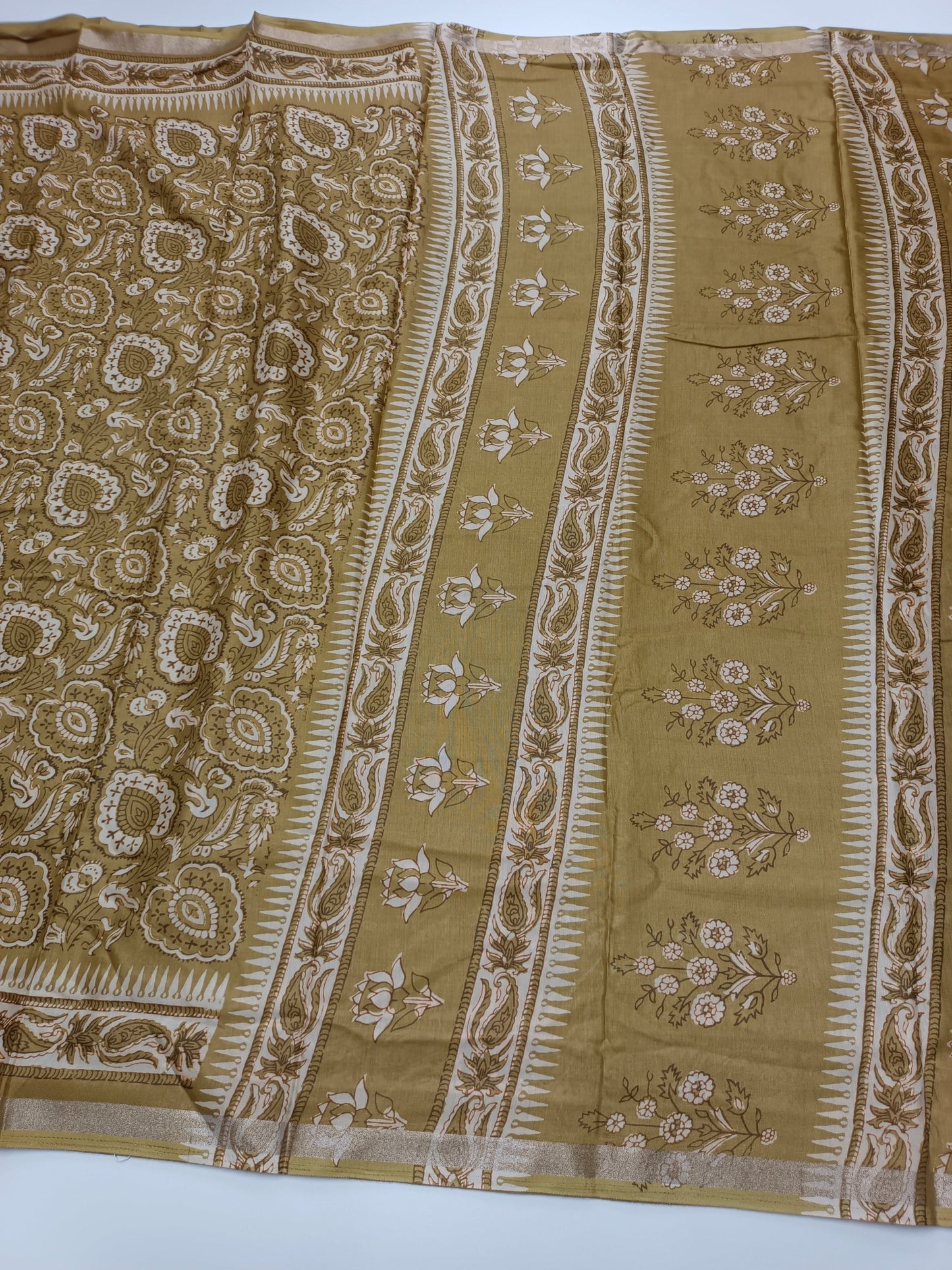 FANCY DOLA SILK SAREE - B S CHANNABASAPPA & SONS
