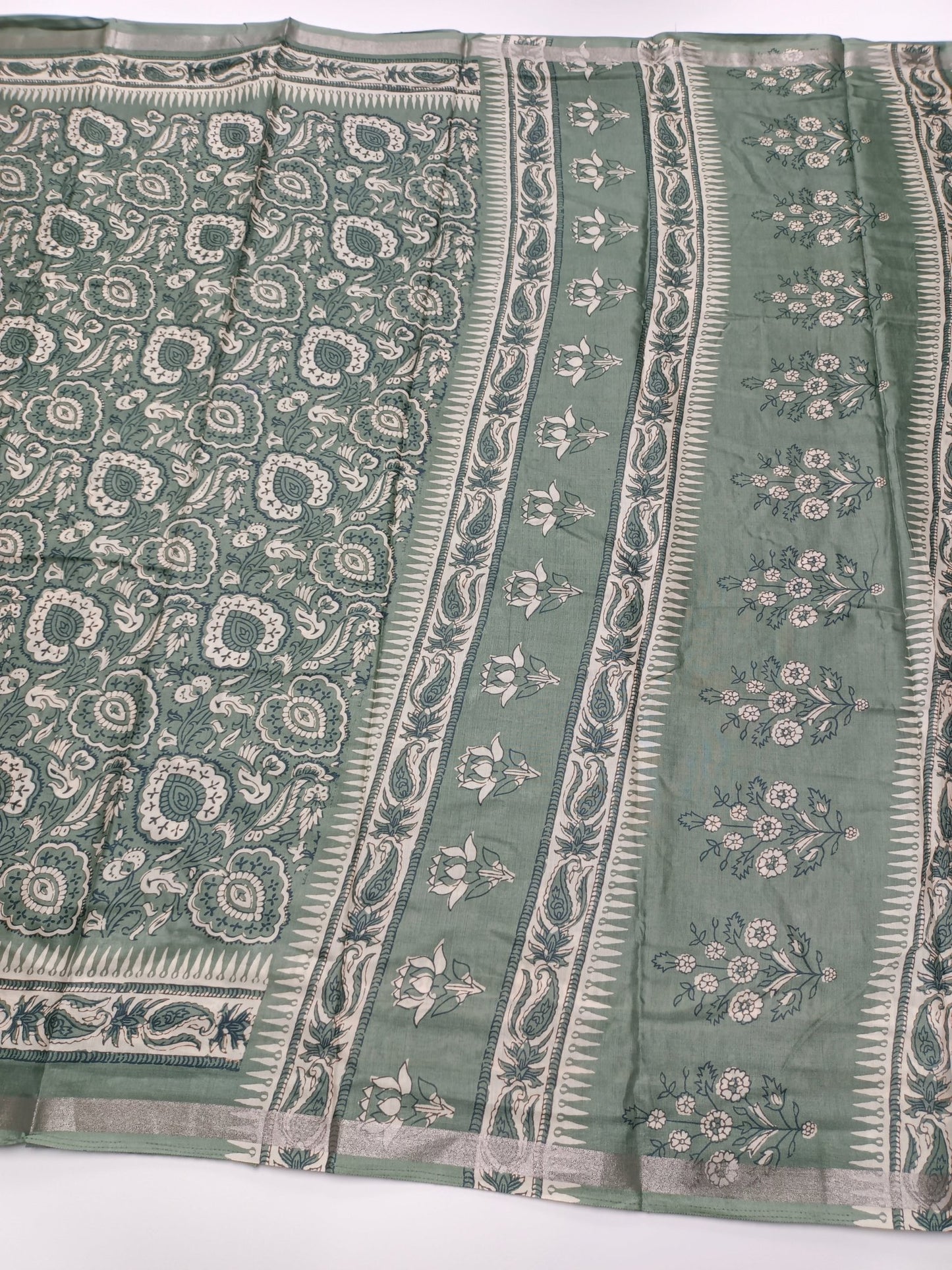 FANCY DOLA SILK SAREE - B S CHANNABASAPPA & SONS
