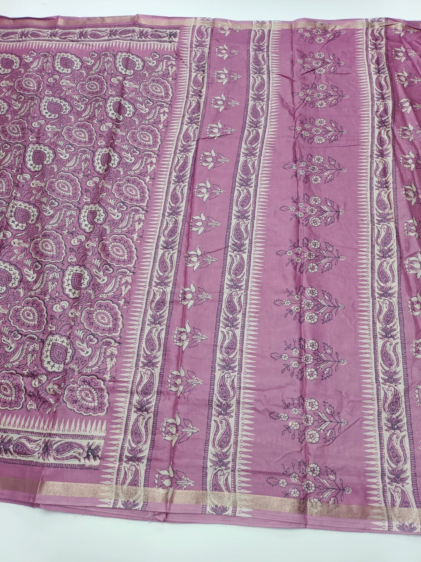 FANCY DOLA SILK SAREE - B S CHANNABASAPPA & SONS