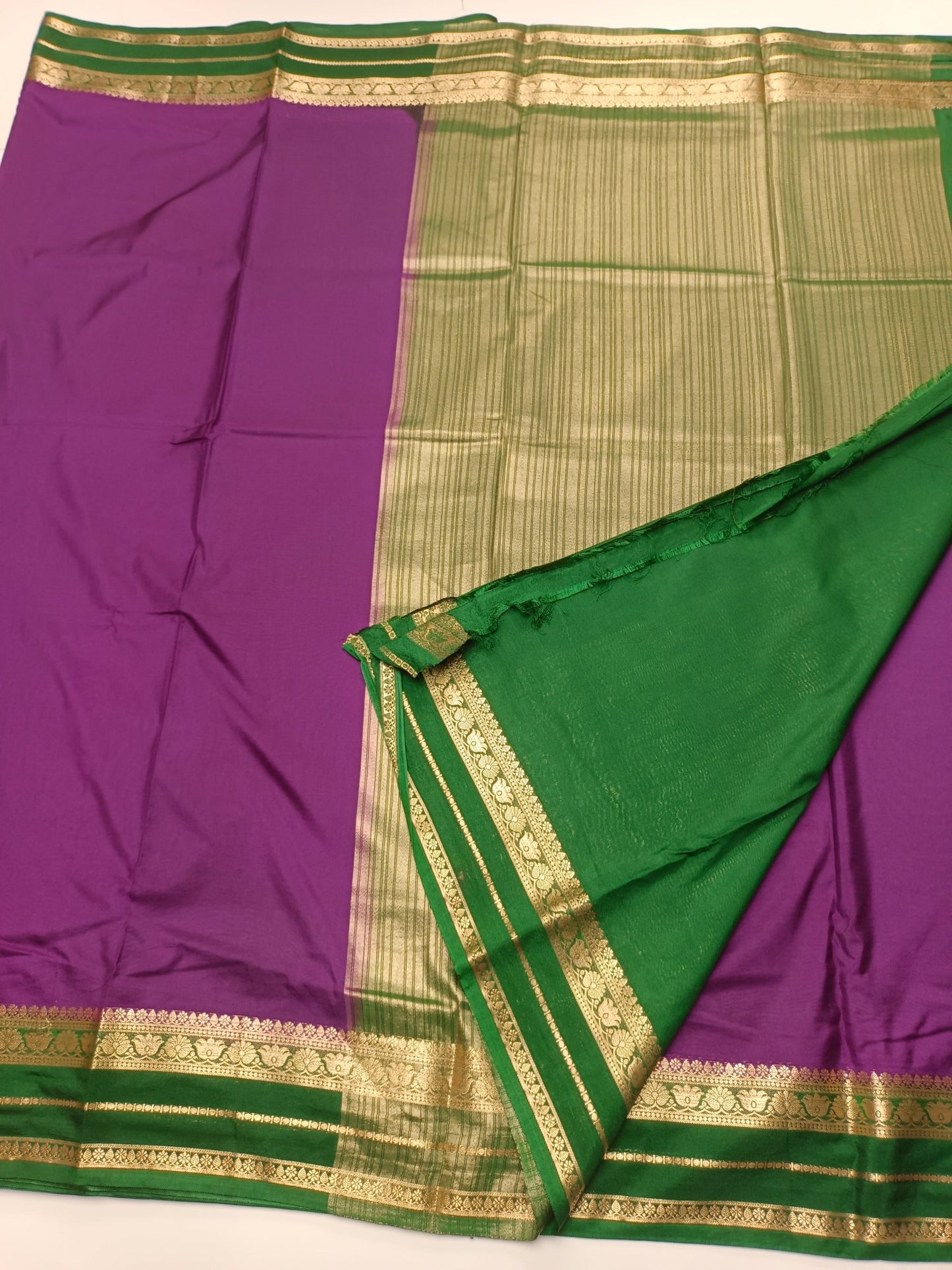 SEMI CREPE SILK SAREE - B S CHANNABASAPPA & SONS