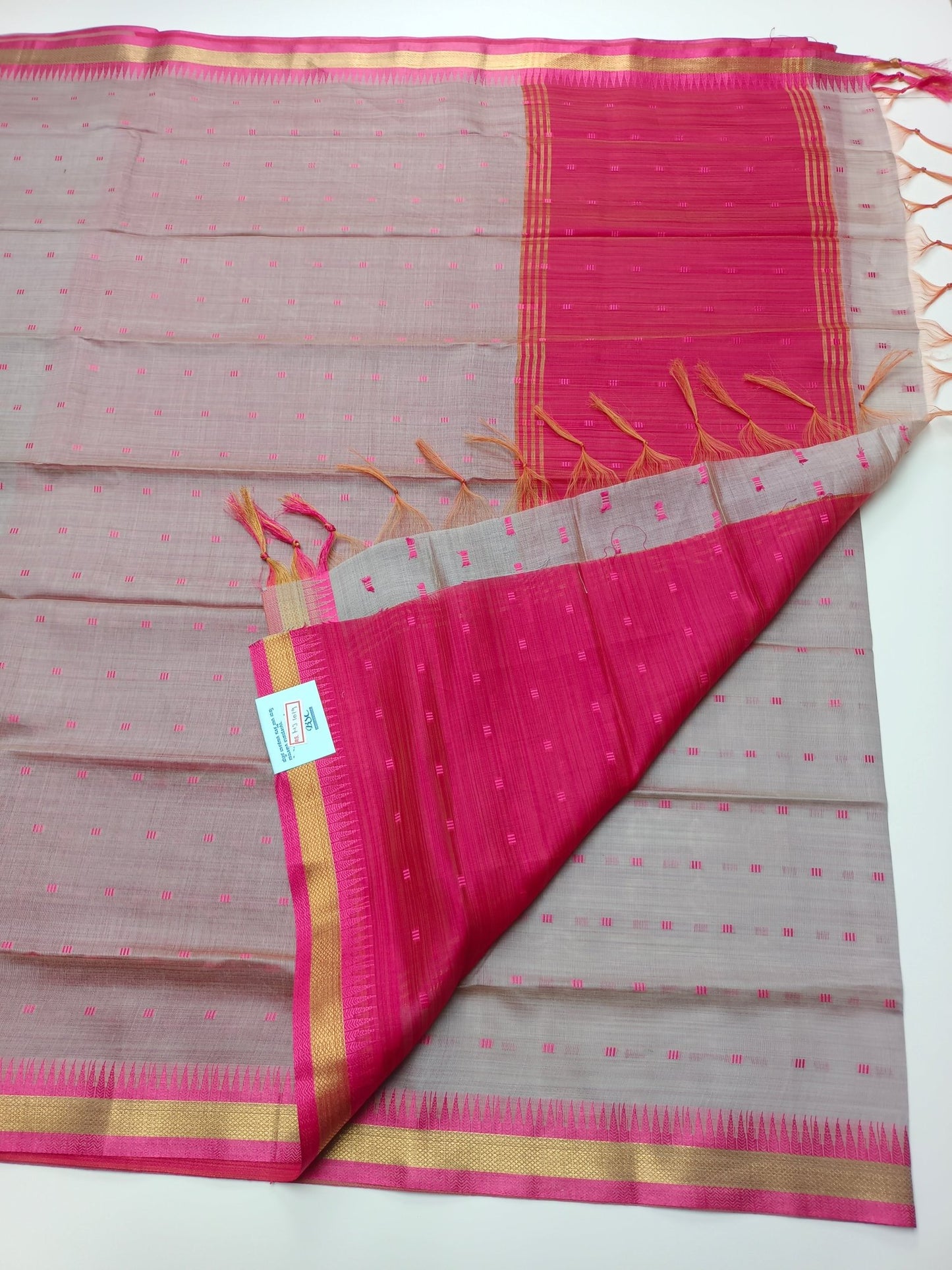 FANCY LENIN SAREE - B S CHANNABASAPPA & SONS