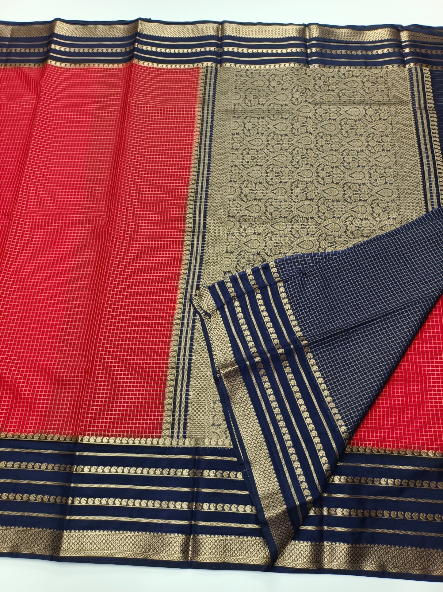 SEMI CREPE SILK SAREE - B S CHANNABASAPPA & SONS