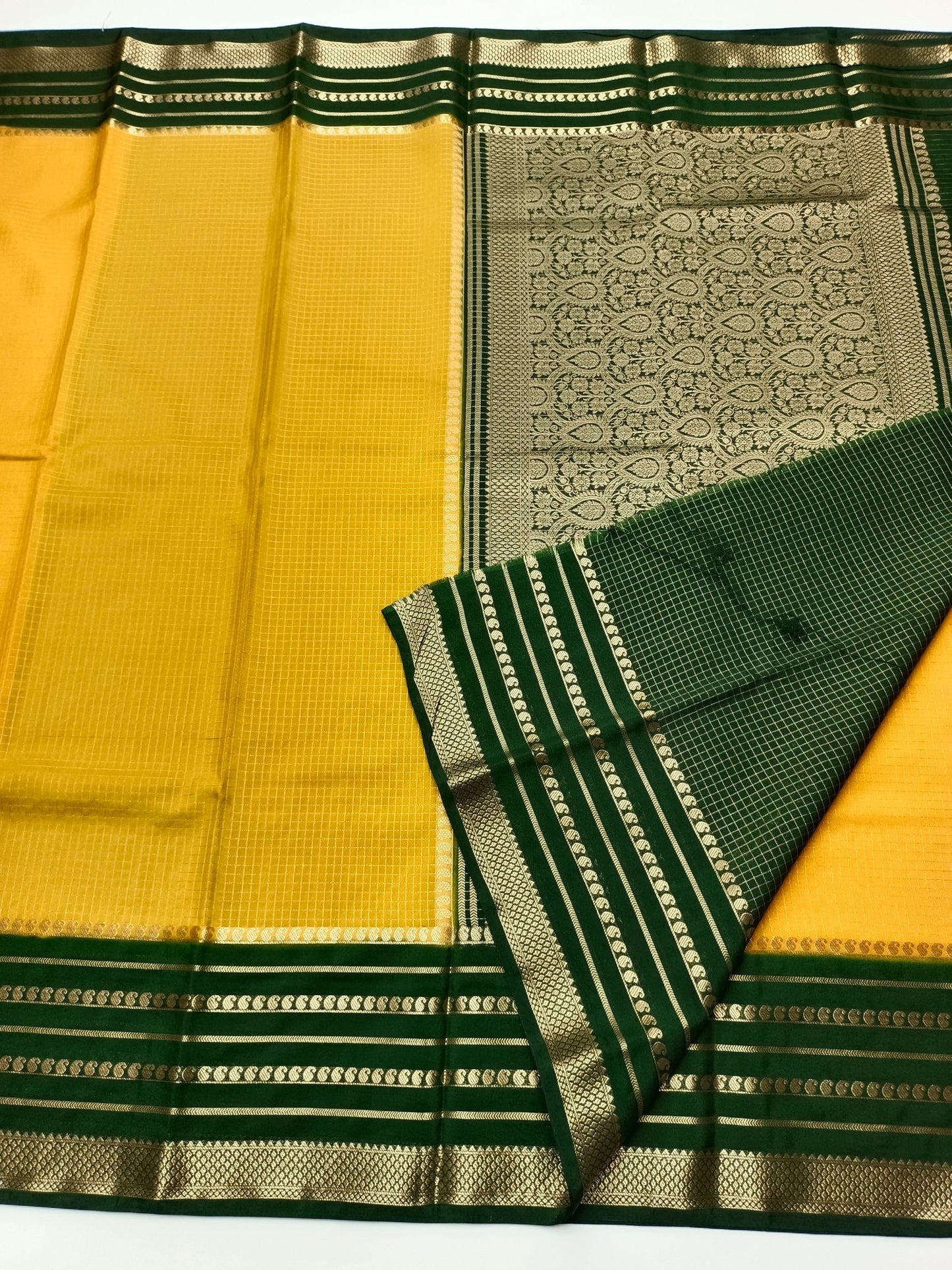 SEMI CREPE SILK SAREE - B S CHANNABASAPPA & SONS