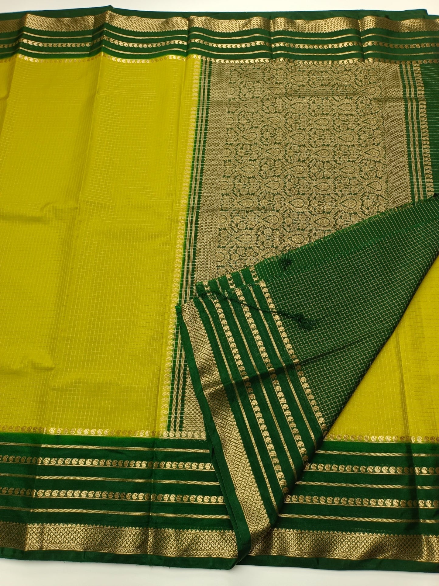 SEMI CREPE SILK SAREE - B S CHANNABASAPPA & SONS
