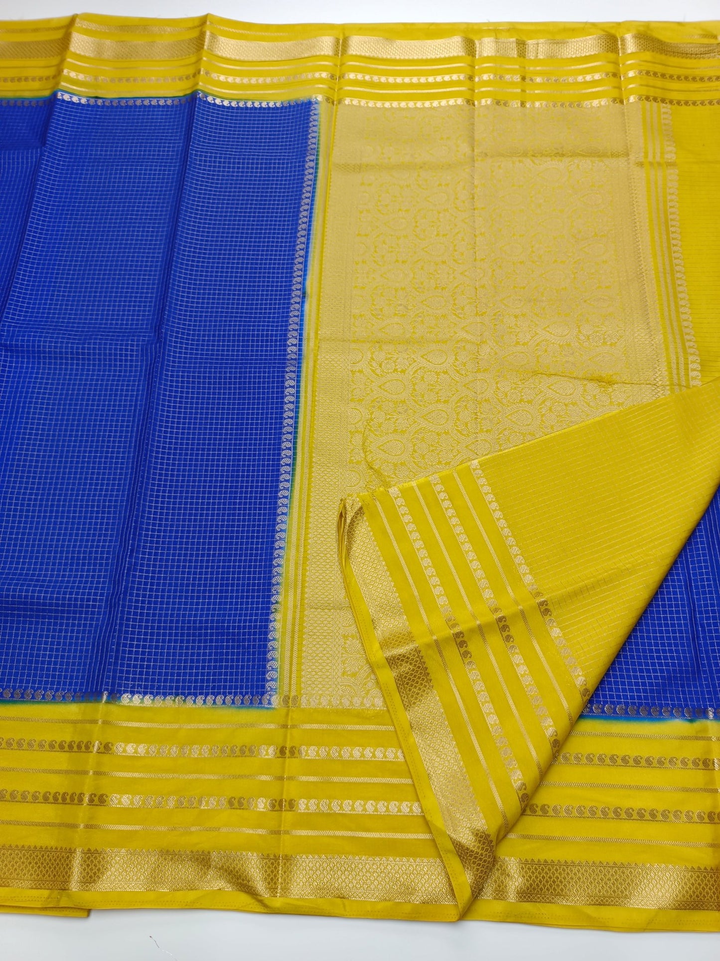 SEMI CREPE SILK SAREE - B S CHANNABASAPPA & SONS