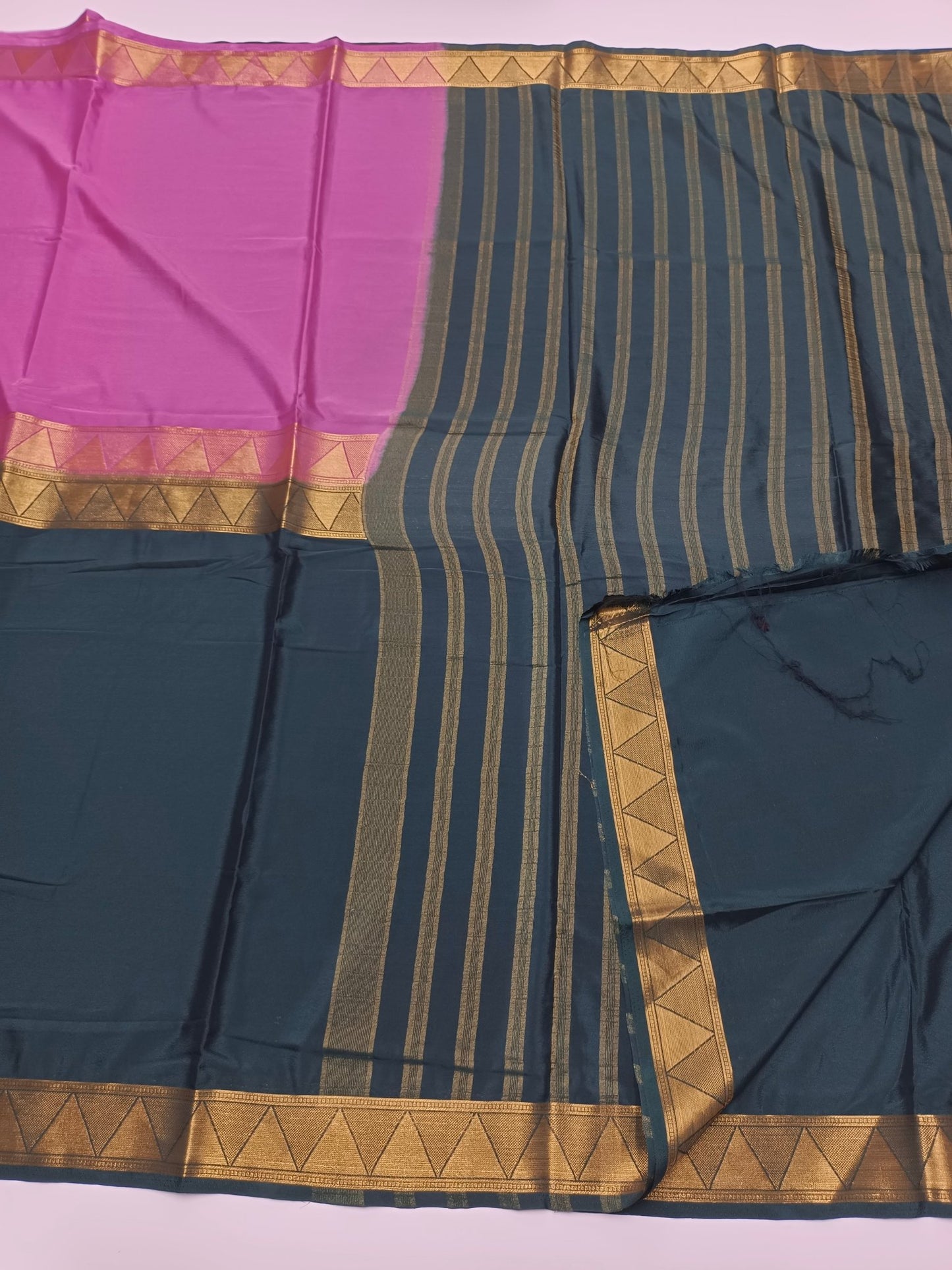 2D CREPE SILK SAREE - B S CHANNABASAPPA & SONS