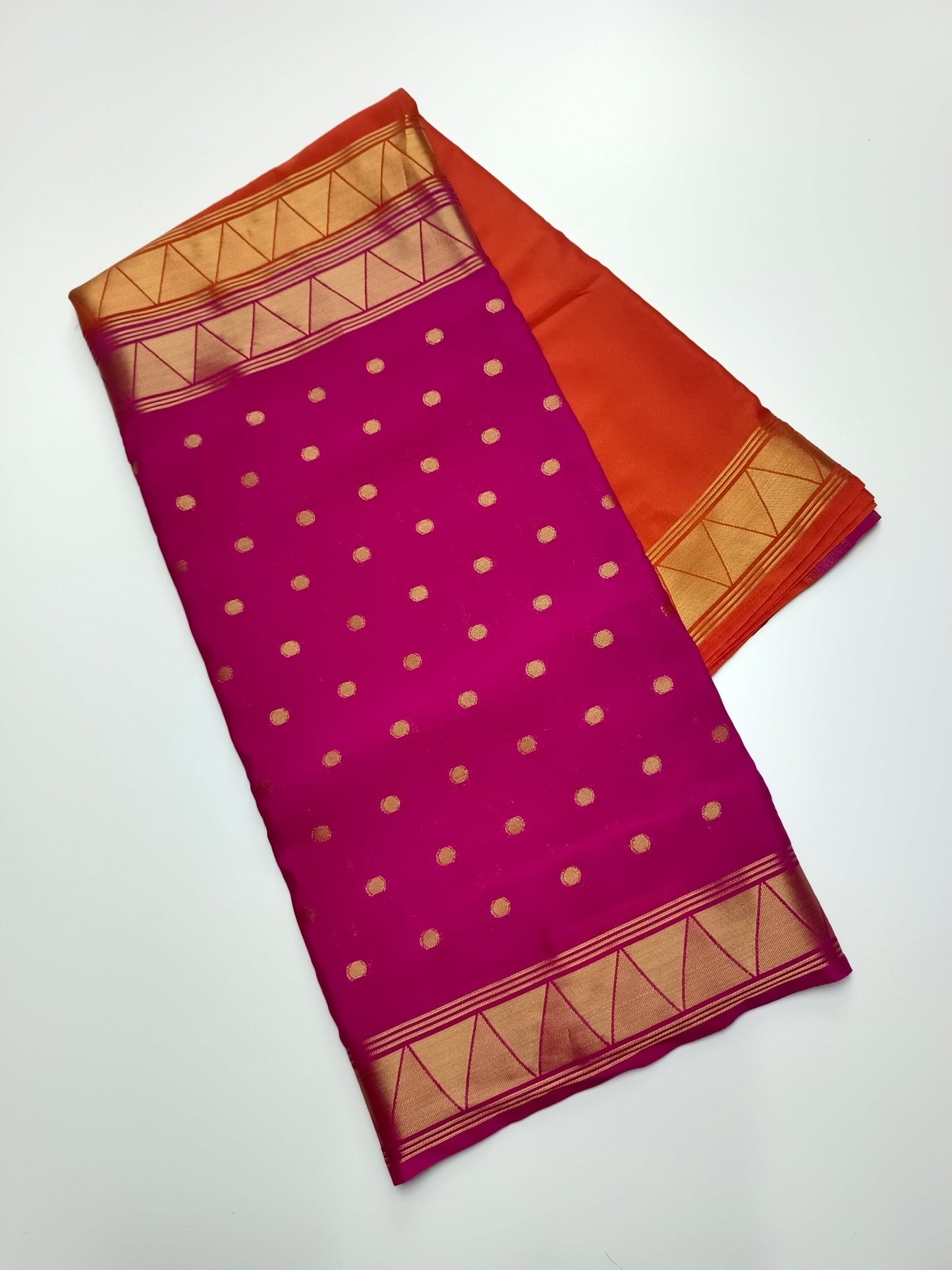 2D CREPE SILK SAREE - B S CHANNABASAPPA & SONS
