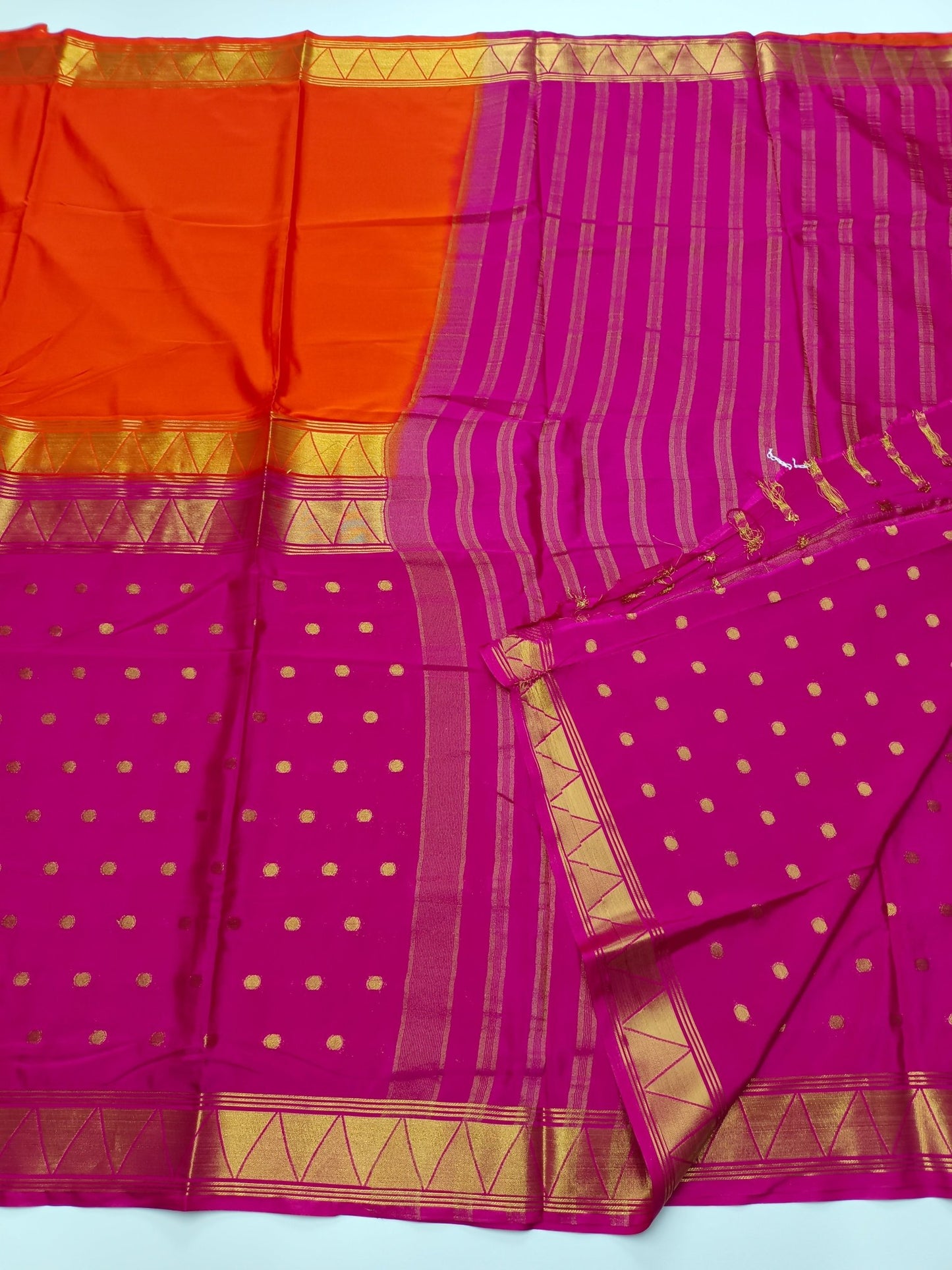 2D CREPE SILK SAREE - B S CHANNABASAPPA & SONS