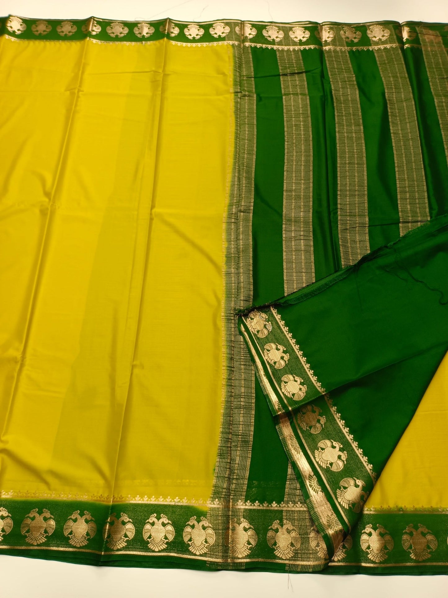 CREPE SILK SAREE - B S CHANNABASAPPA & SONS