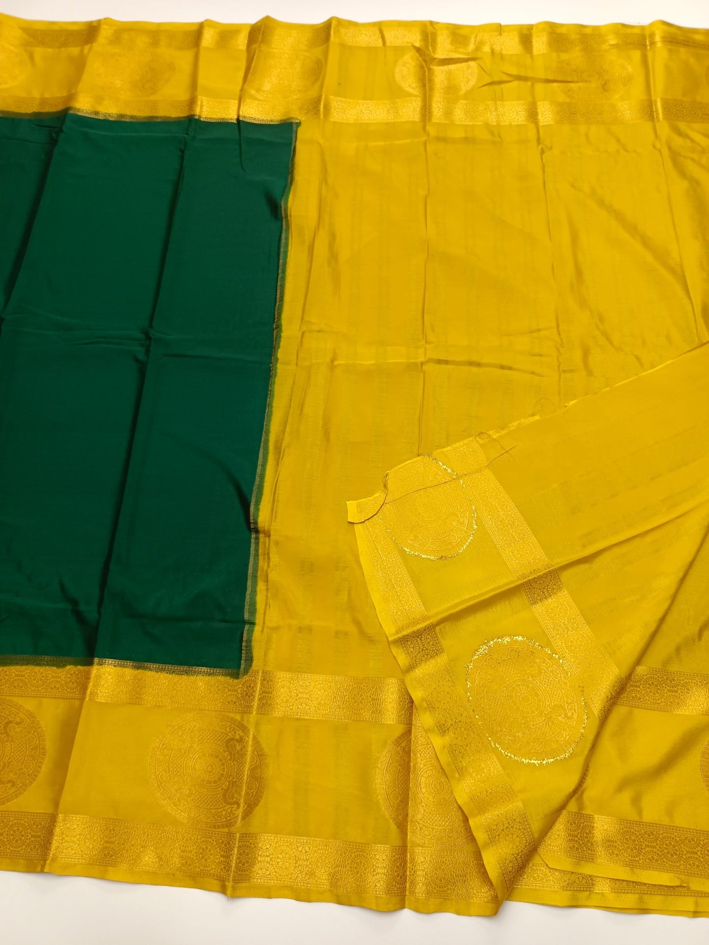 SEMI CREPE SILK SAREE - B S CHANNABASAPPA & SONS