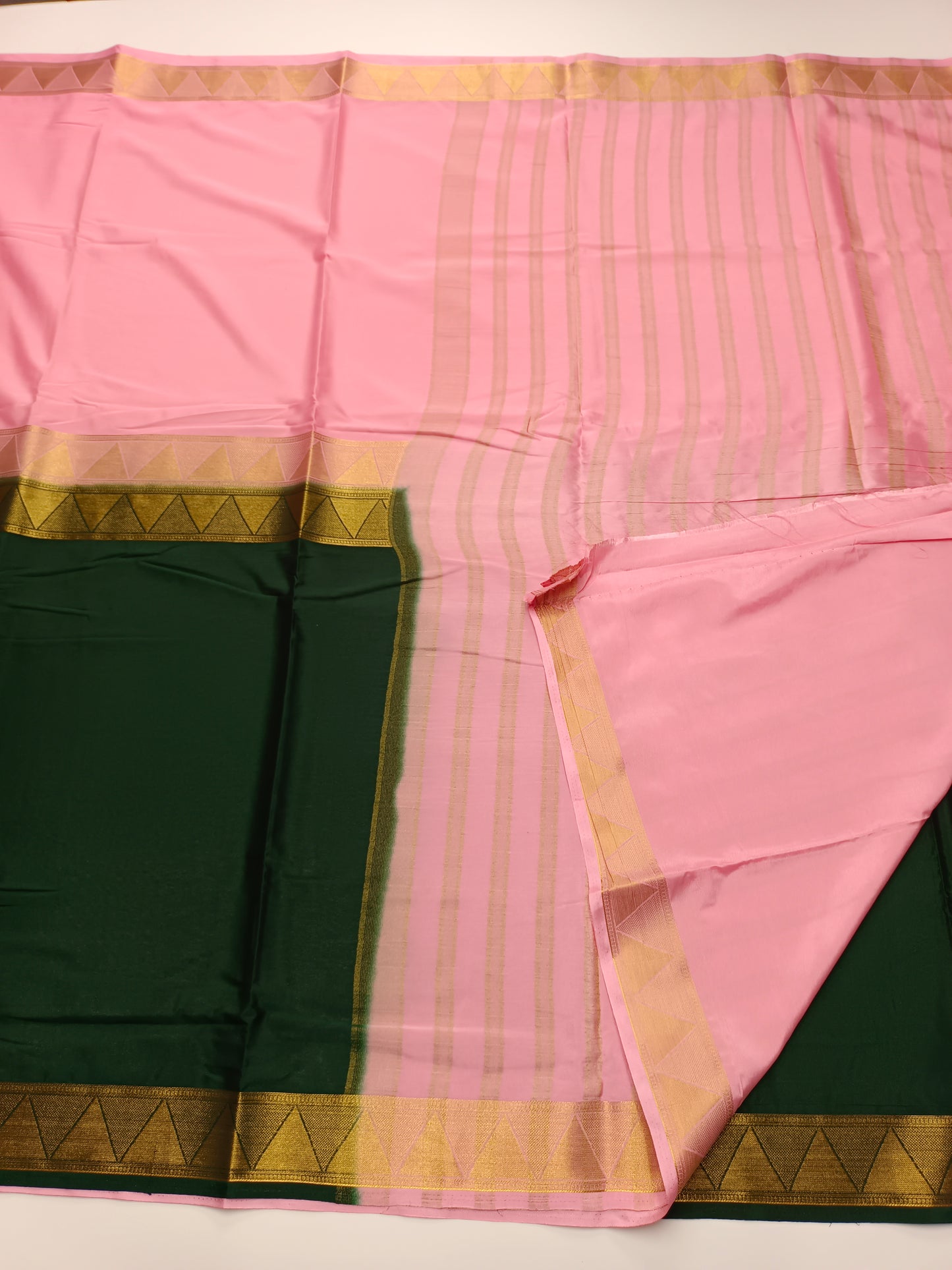 2D SEMI CREPE SILK SAREE