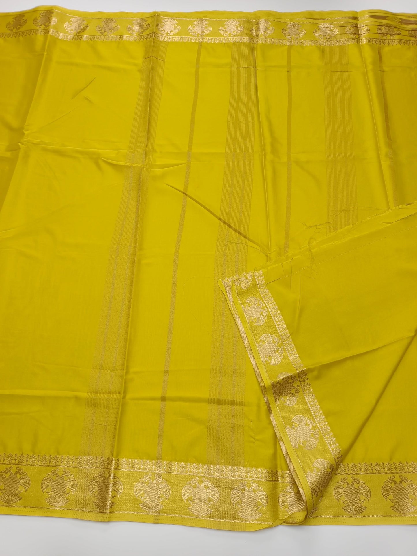 ART CREPE SILK SAREE - B S CHANNABASAPPA & SONS