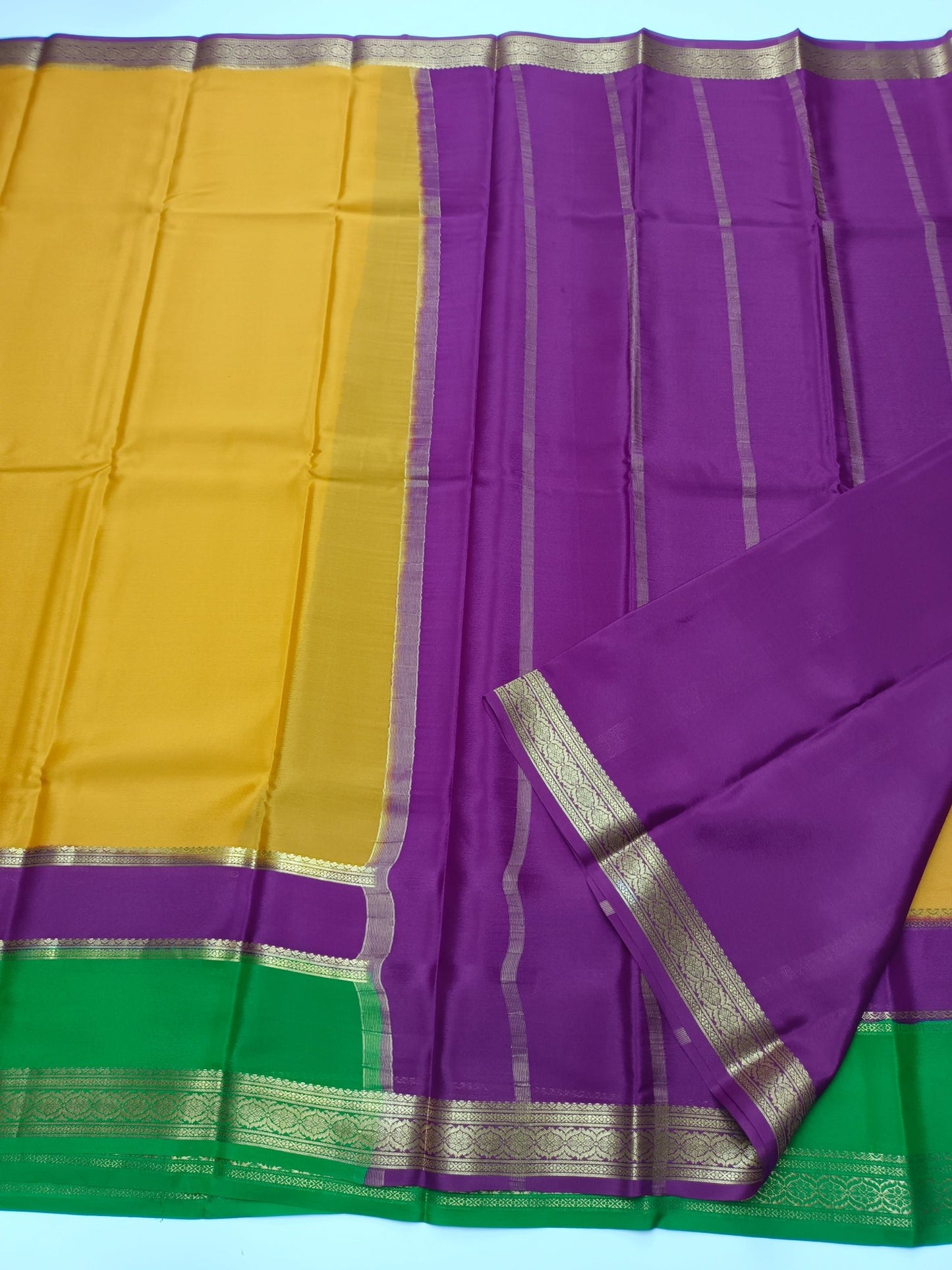 PURE CREPE SILK SAREE - B S CHANNABASAPPA & SONS
