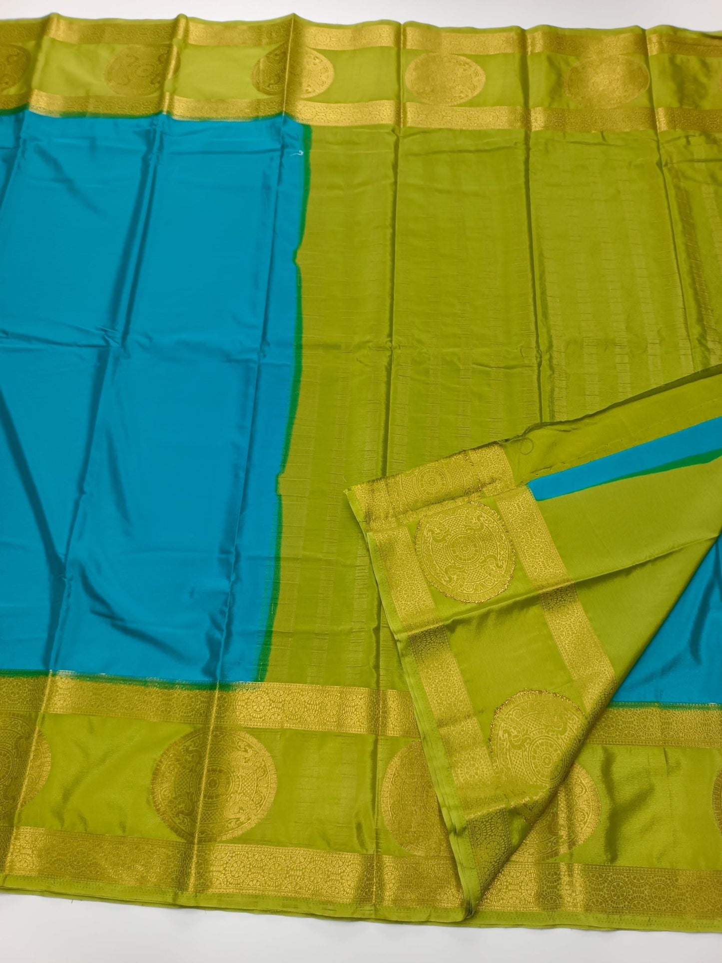 SEMI CREPE SILK SAREE - B S CHANNABASAPPA & SONS