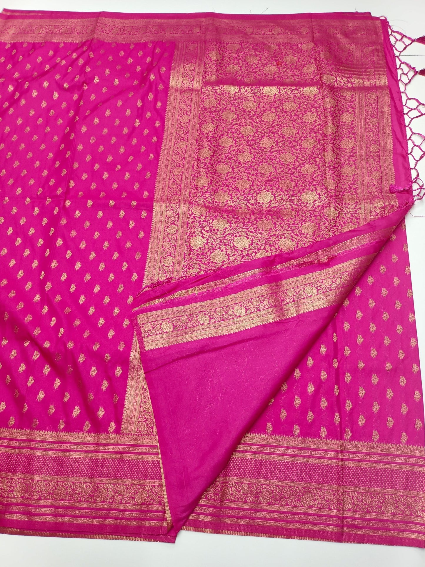 FANCY SOFT SILK SAREE - B S CHANNABASAPPA & SONS
