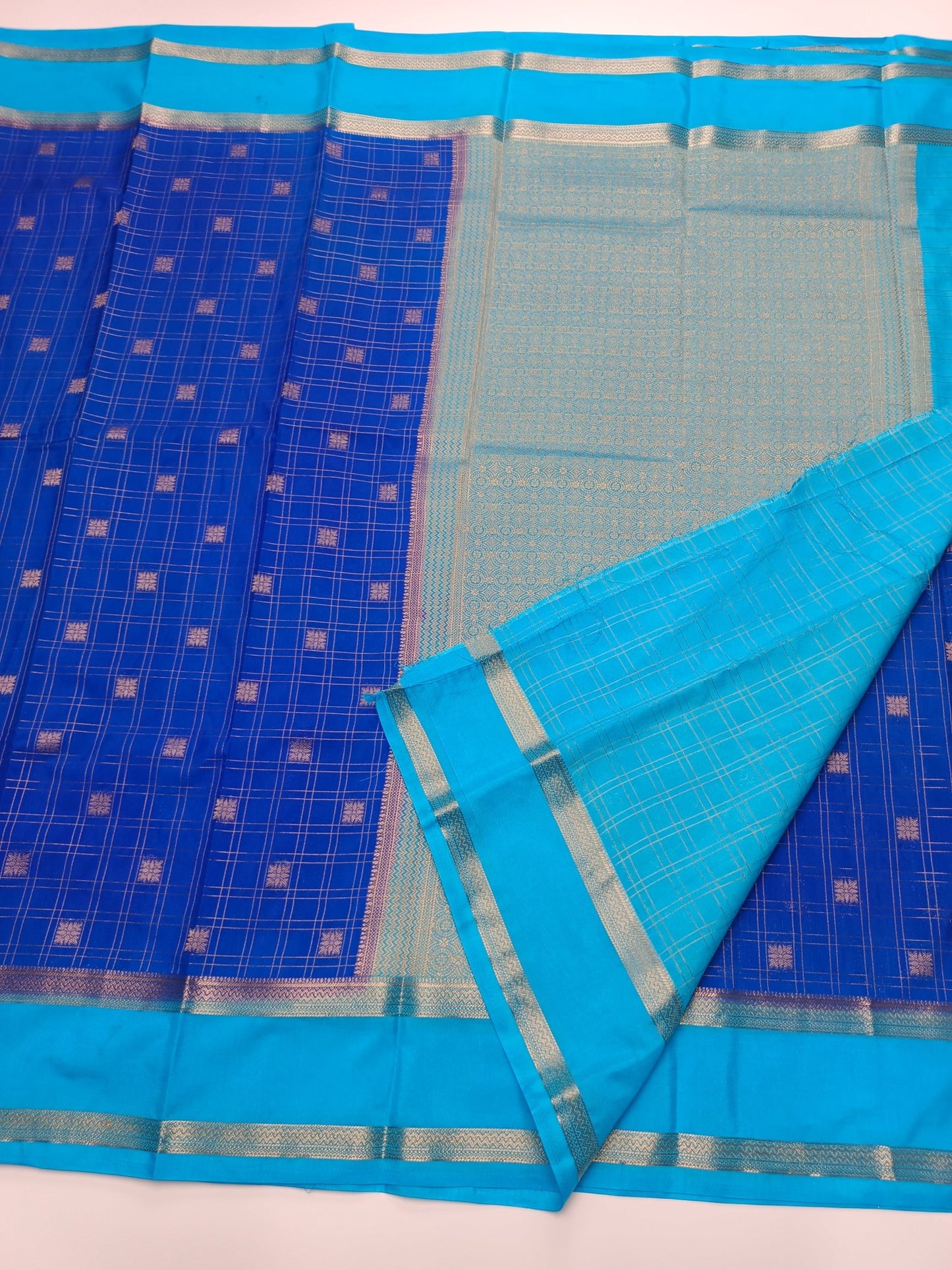 SEMI CREPE SILK SAREE - B S CHANNABASAPPA & SONS