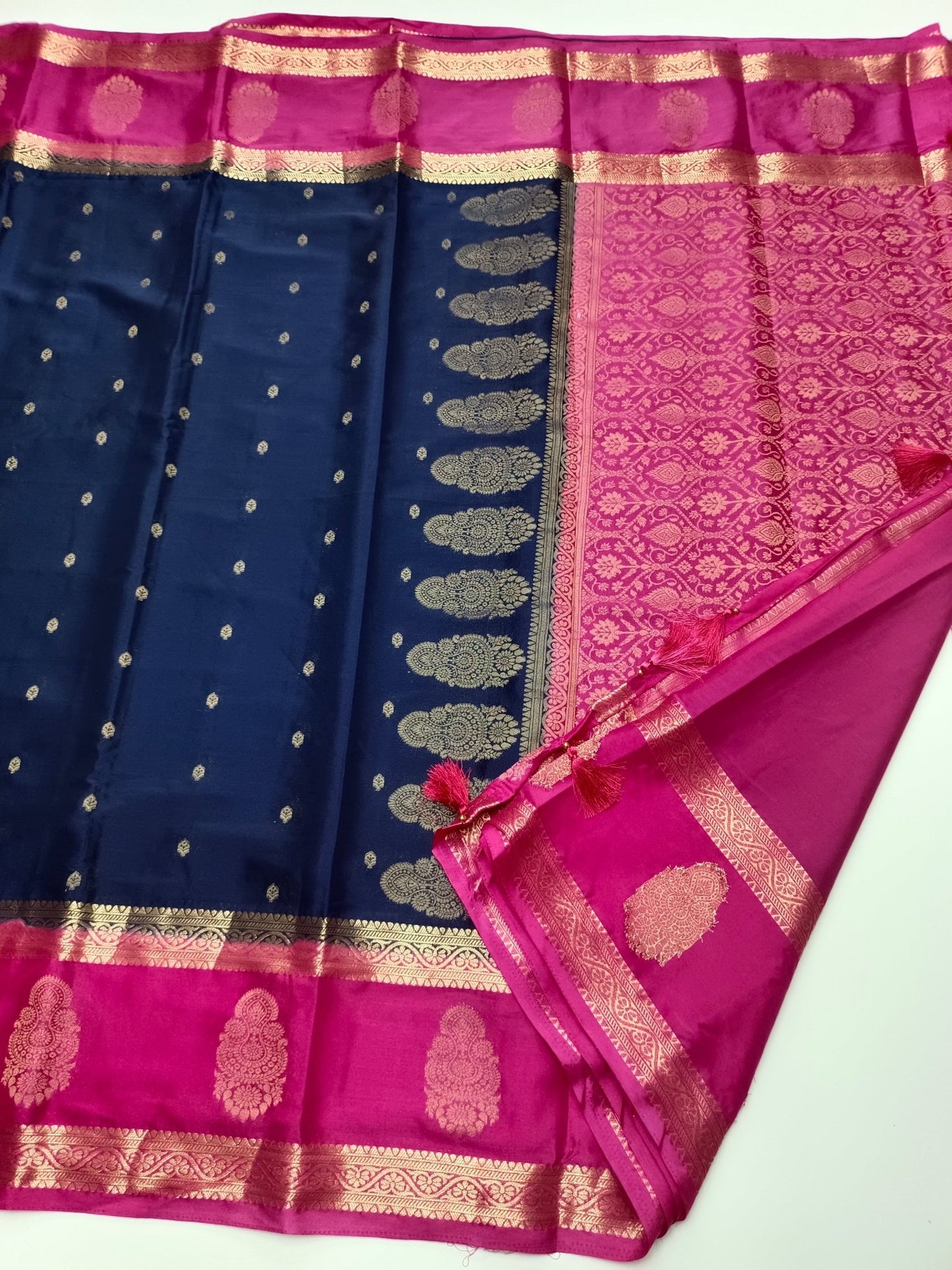 SEMI CREPE SILK SAREE - B S CHANNABASAPPA & SONS