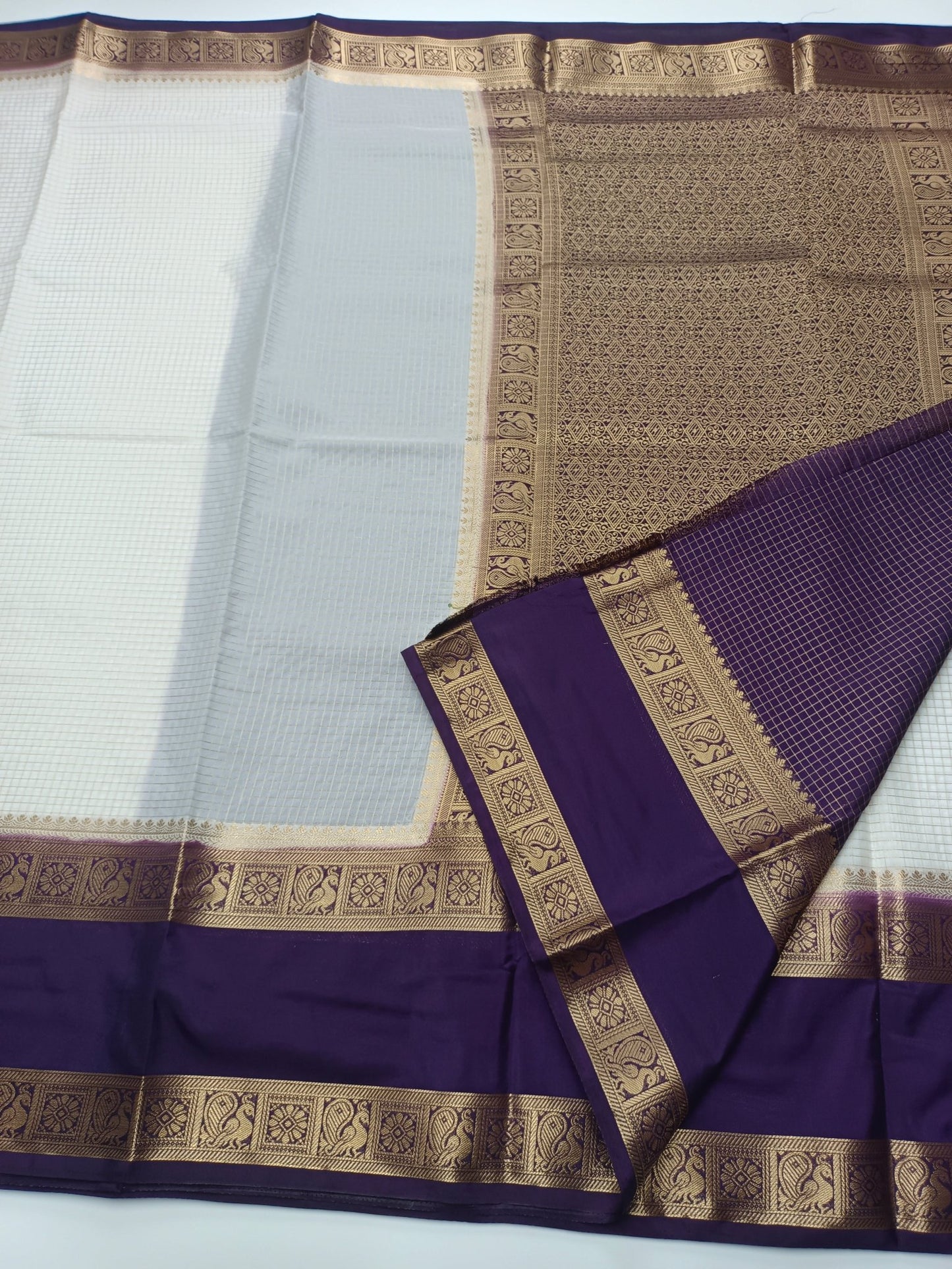 SEMI CREPE SILK SAREE - B S CHANNABASAPPA & SONS