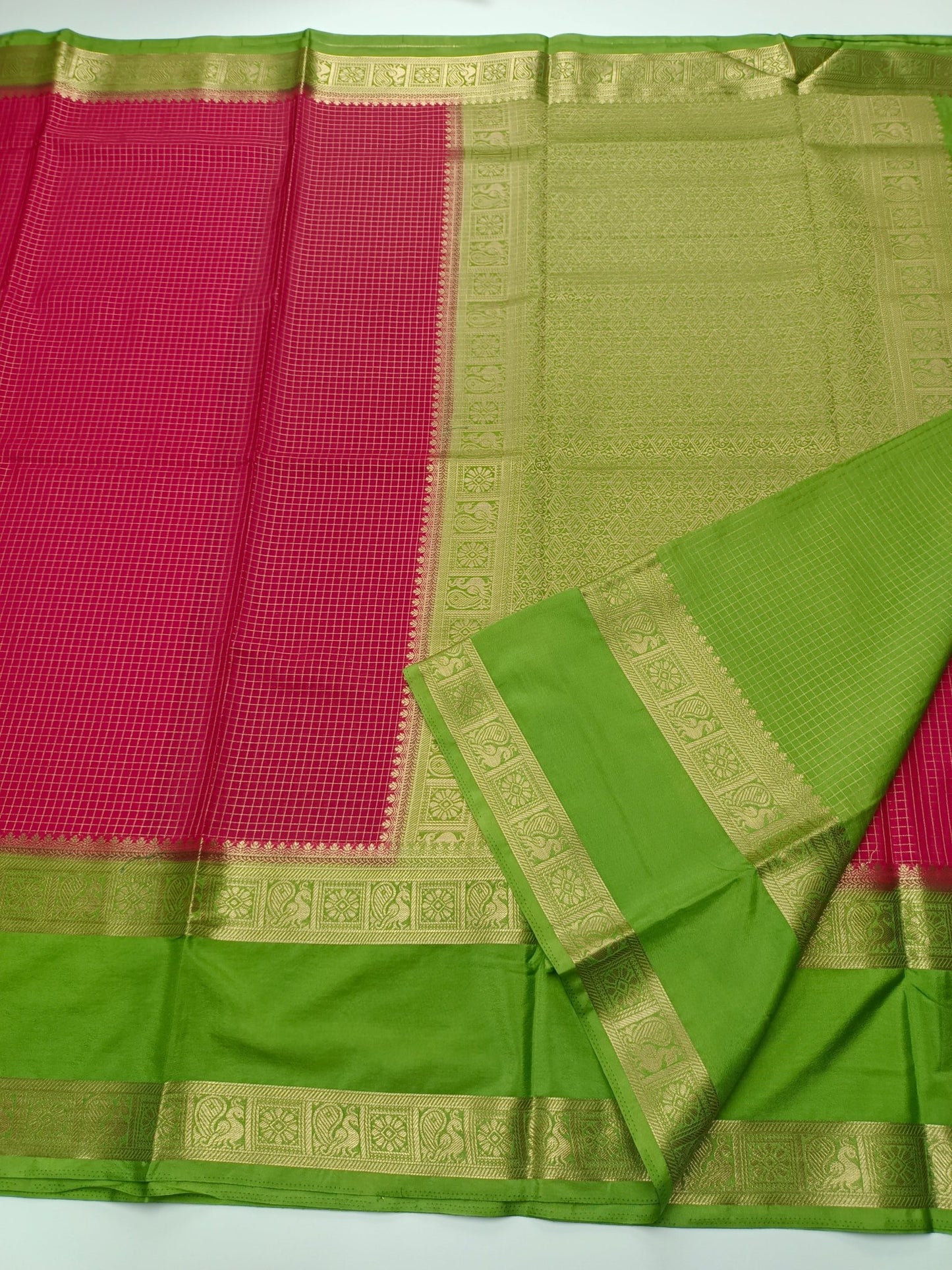 SEMI CREPE SILK SAREE - B S CHANNABASAPPA & SONS